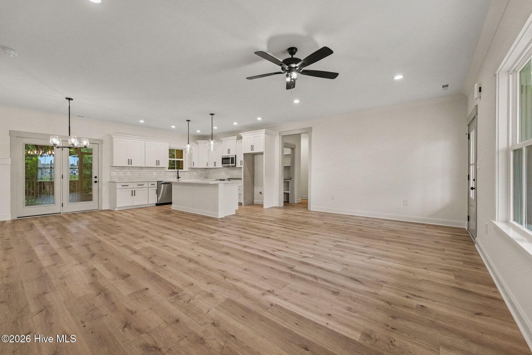 Single Family Residence at 56 Clio Court, Selma, NC 27576, photo 23 of 67