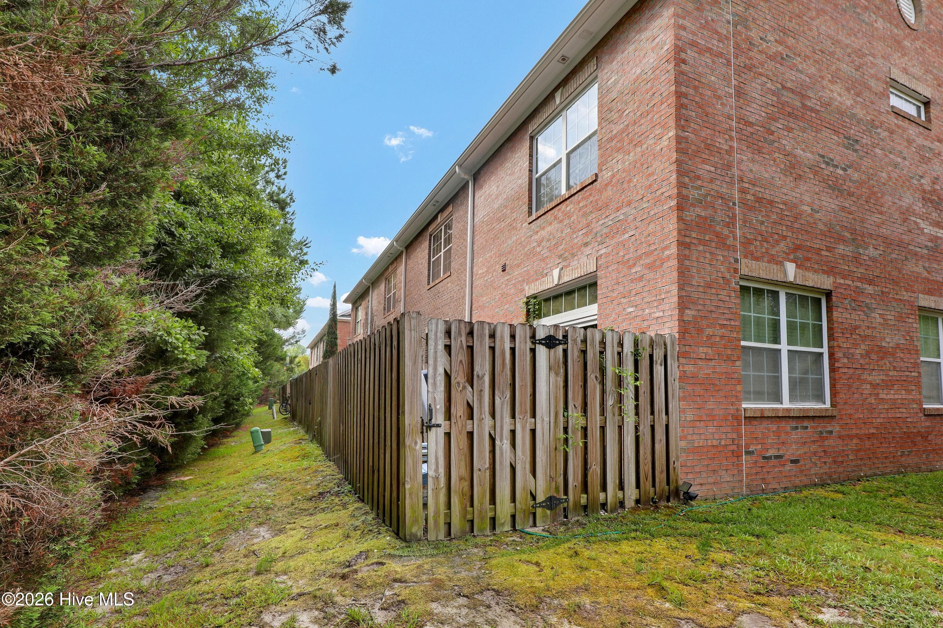 Townhouse at 4816 Exton Park Loop, Castle Hayne, NC 28429, photo 27 of 34