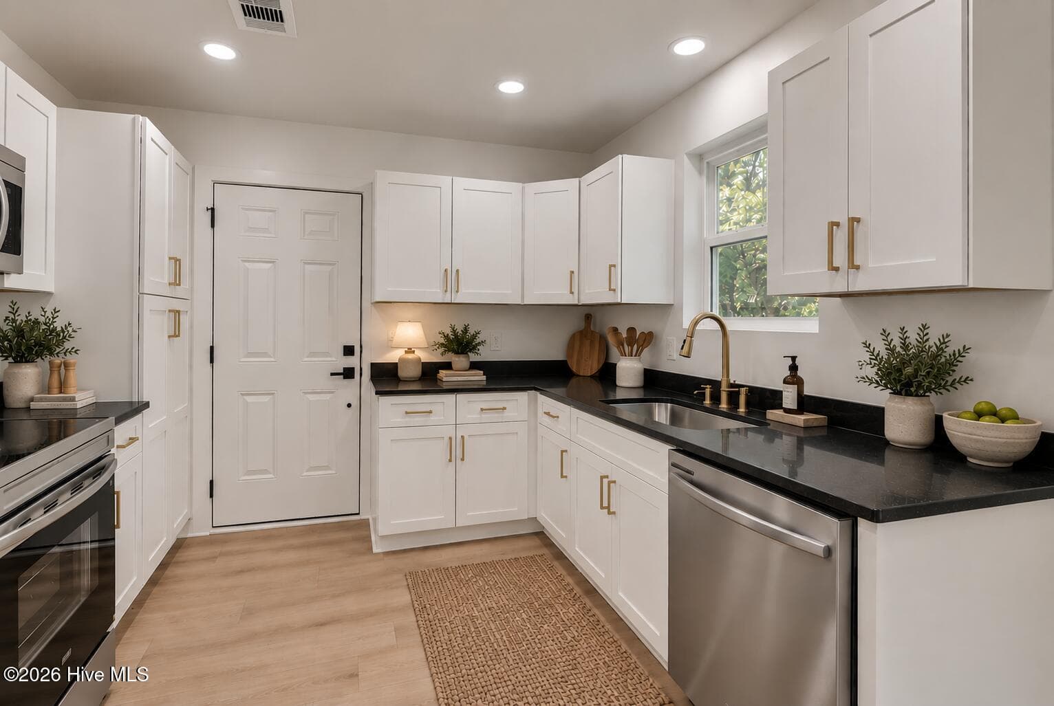 Single Family Residence at 3407 Charing Cross Court, Augusta, GA 30906, photo 14 of 35