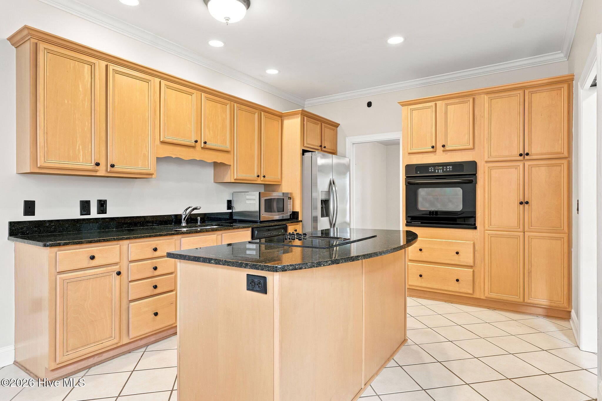 Townhouse at 140 Lighthorse Circle, Aberdeen, NC 28315, photo 14 of 50
