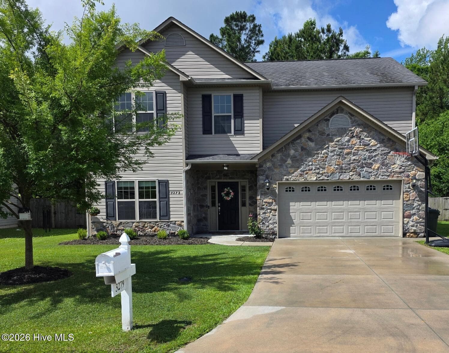 Single Family Residence at 3279 Austin Avenue, New Bern, NC 28562, photo 2 of 78