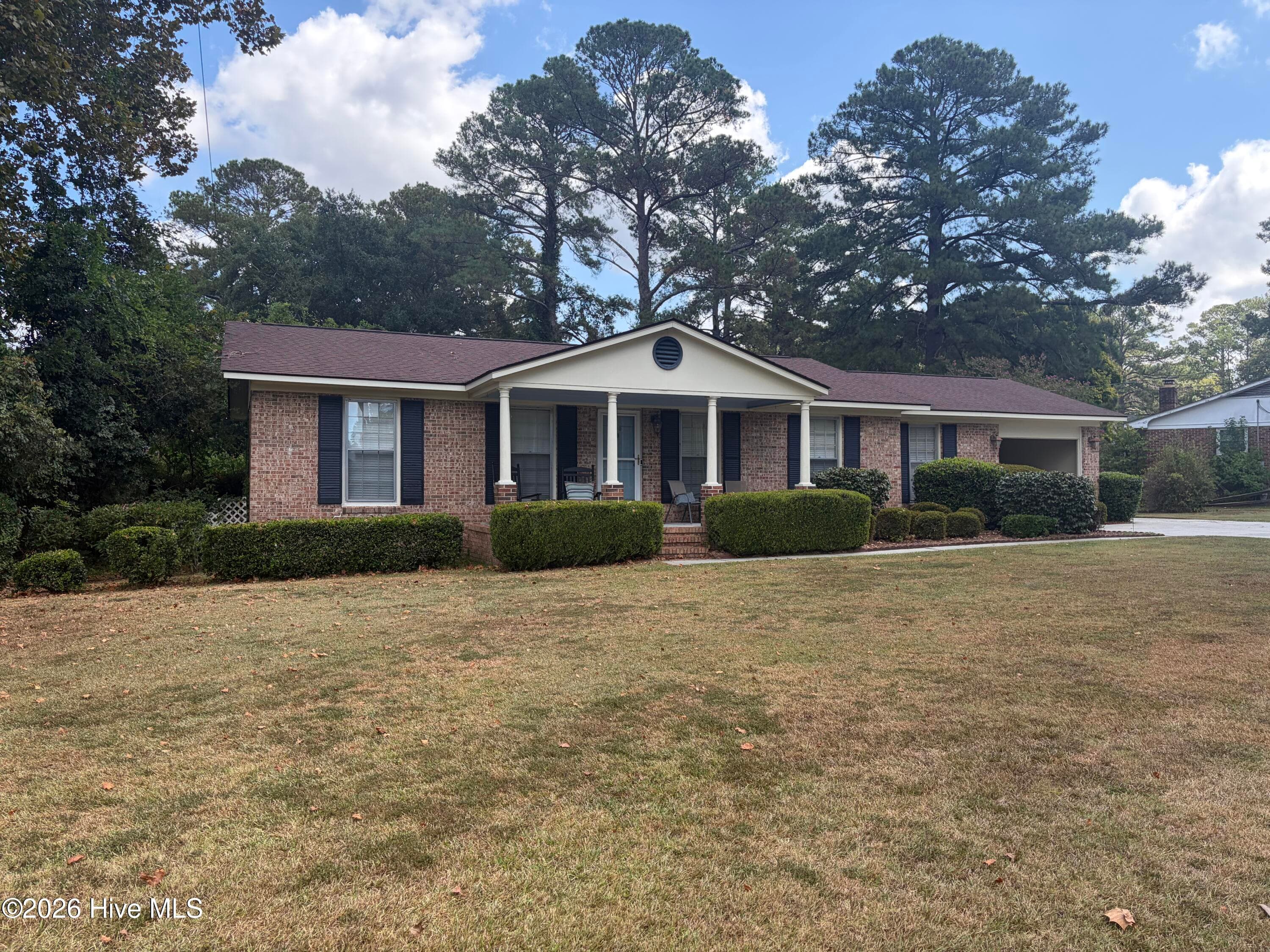 Single Family Residence at 500 Guill Street, Thomson, GA 30824, photo 2 of 17