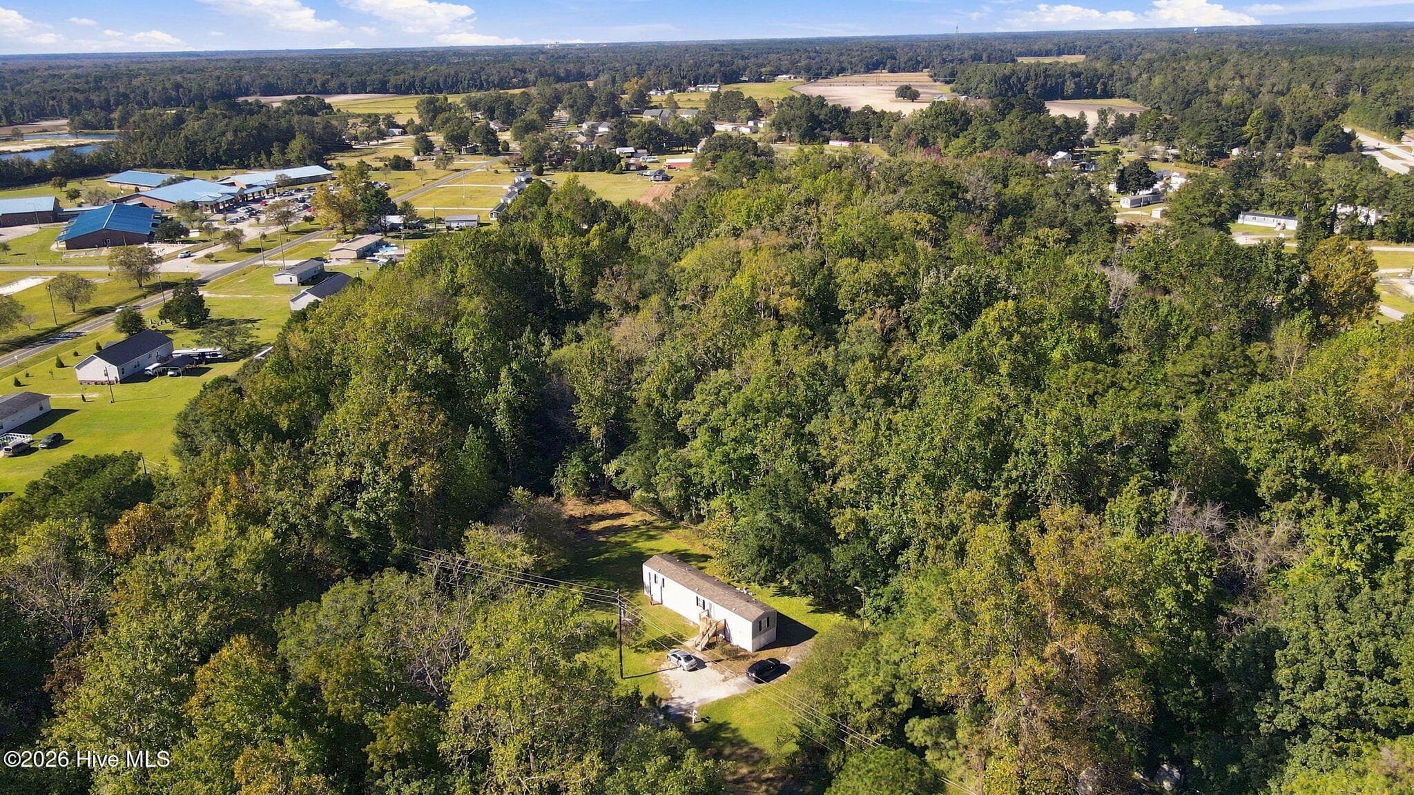 Manufactured Home at 190 Wildlife Road, New Bern, NC 28560, photo 11 of 11