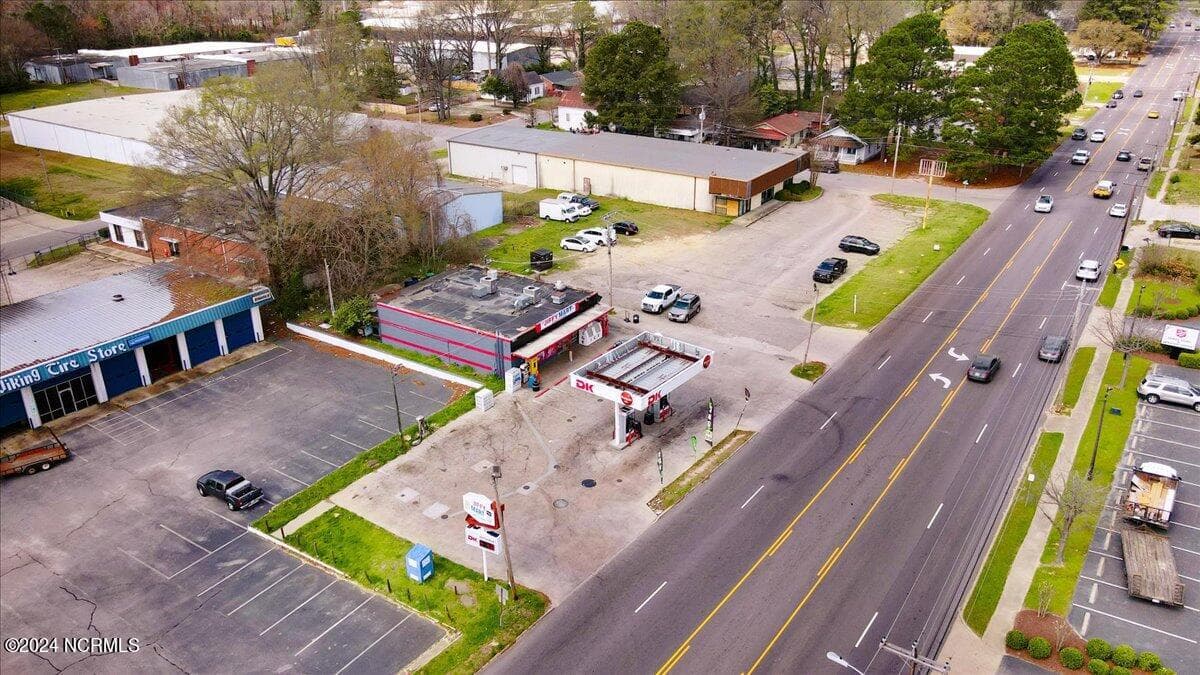 Improved at 111 Hines Street W, Wilson, NC 27893, photo 2 of 2