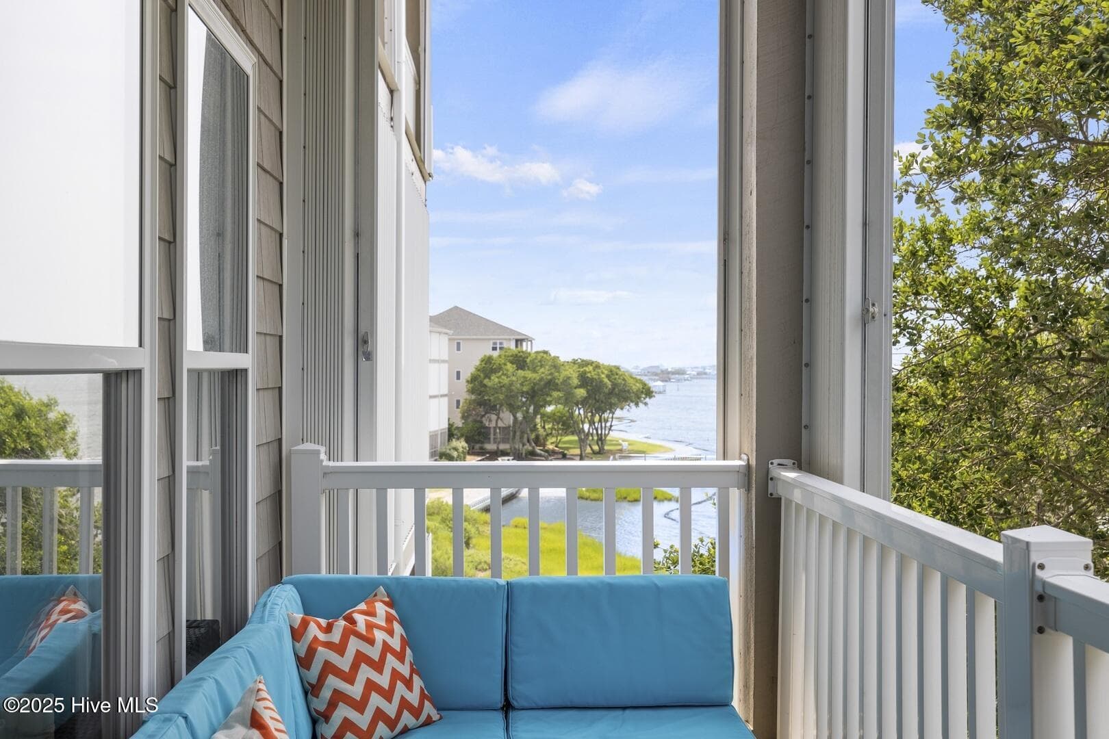 Peaceful gathering spot - 1700 Salter Path Road 202-R, Indian Beach, NC 28512