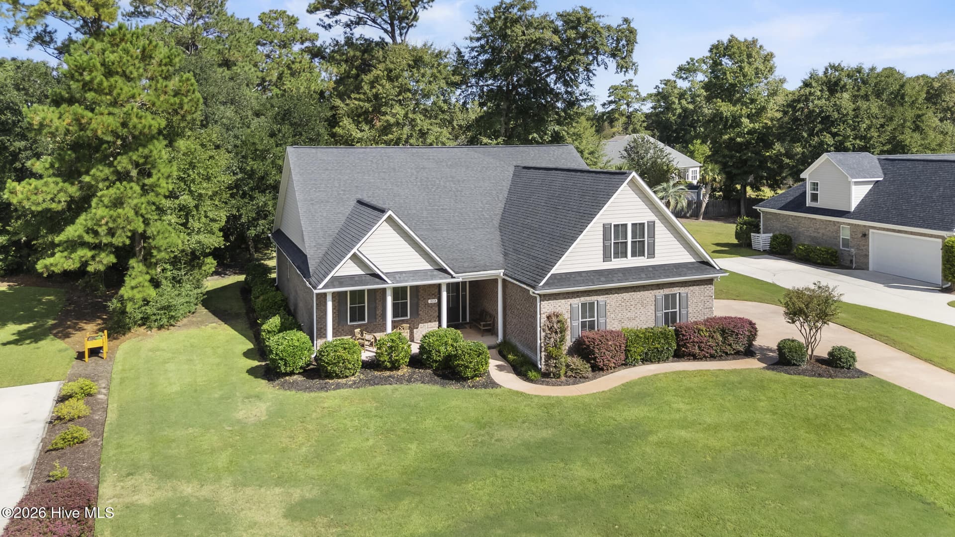 Large front Yard with Side entry garage - 323 Crown Pointe Drive, Hampstead, NC 28443