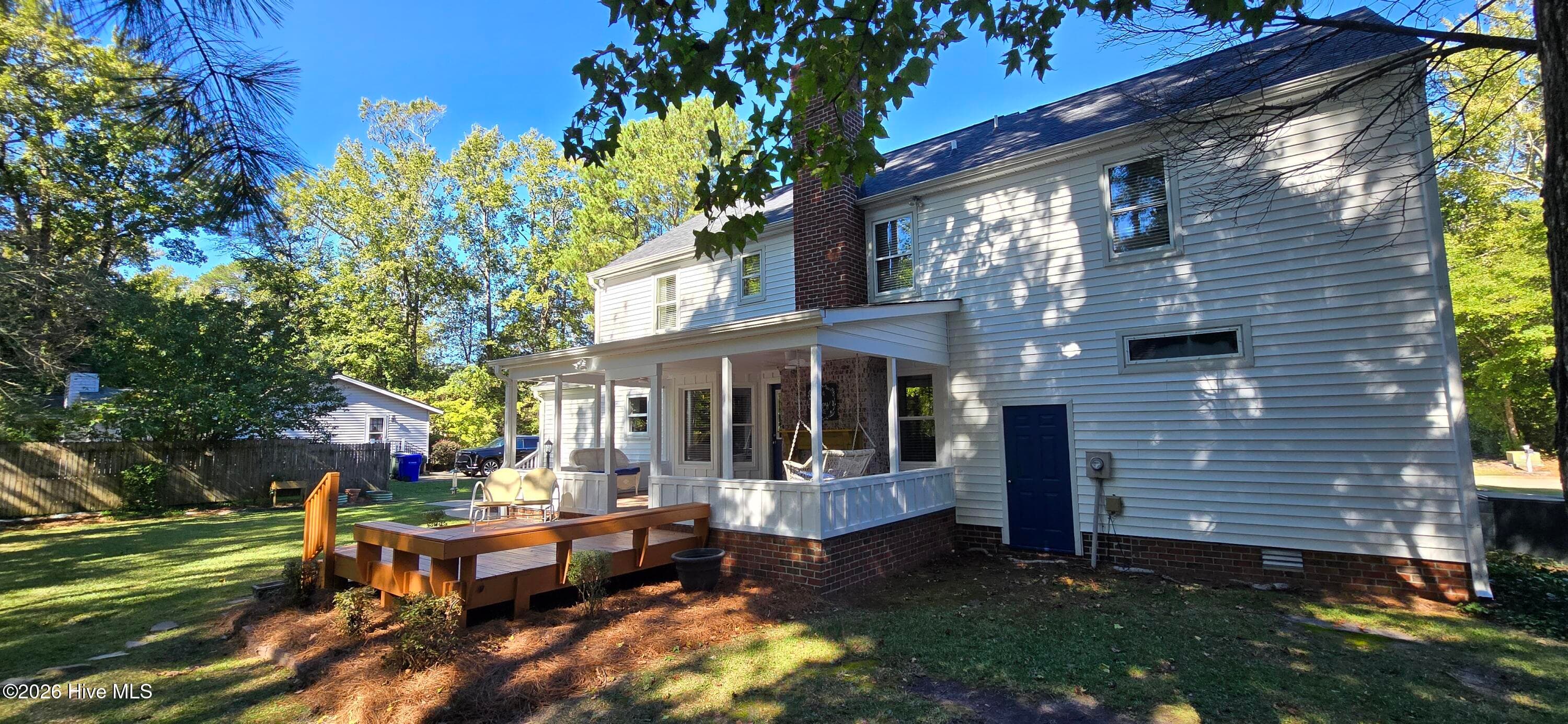Single Family Residence at 531 Crestline Boulevard, Greenville, NC 27834, photo 6 of 53