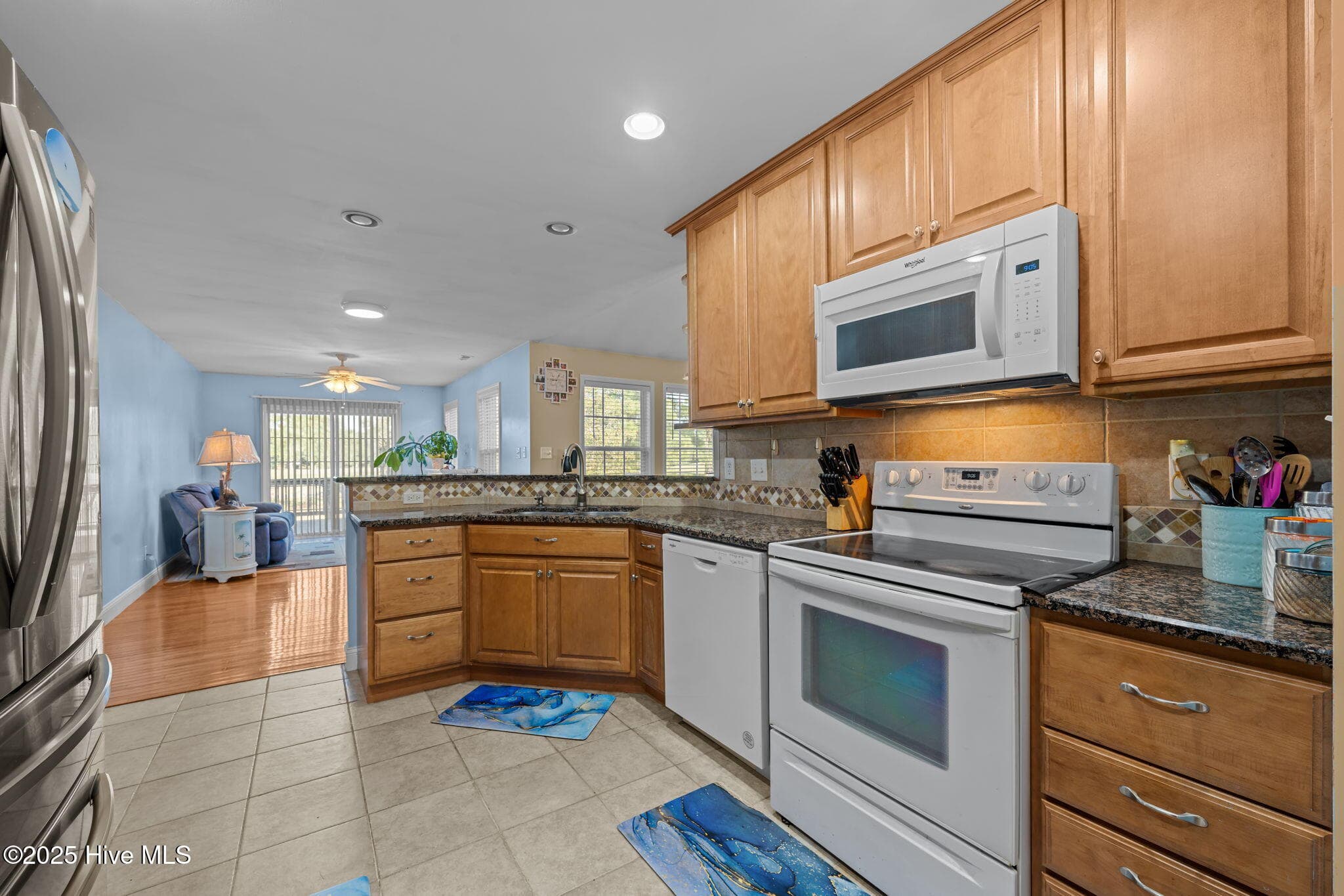 Kitchen - 1207 Pelican Drive, New Bern, NC 28560