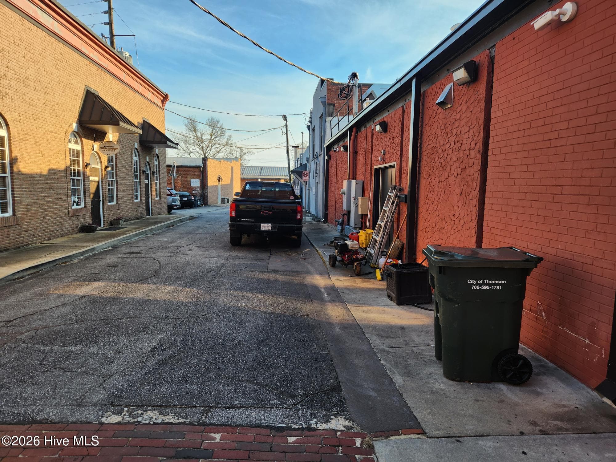 Commercial Sale at 122 Main Street, Thomson, GA 30824, photo 4 of 23
