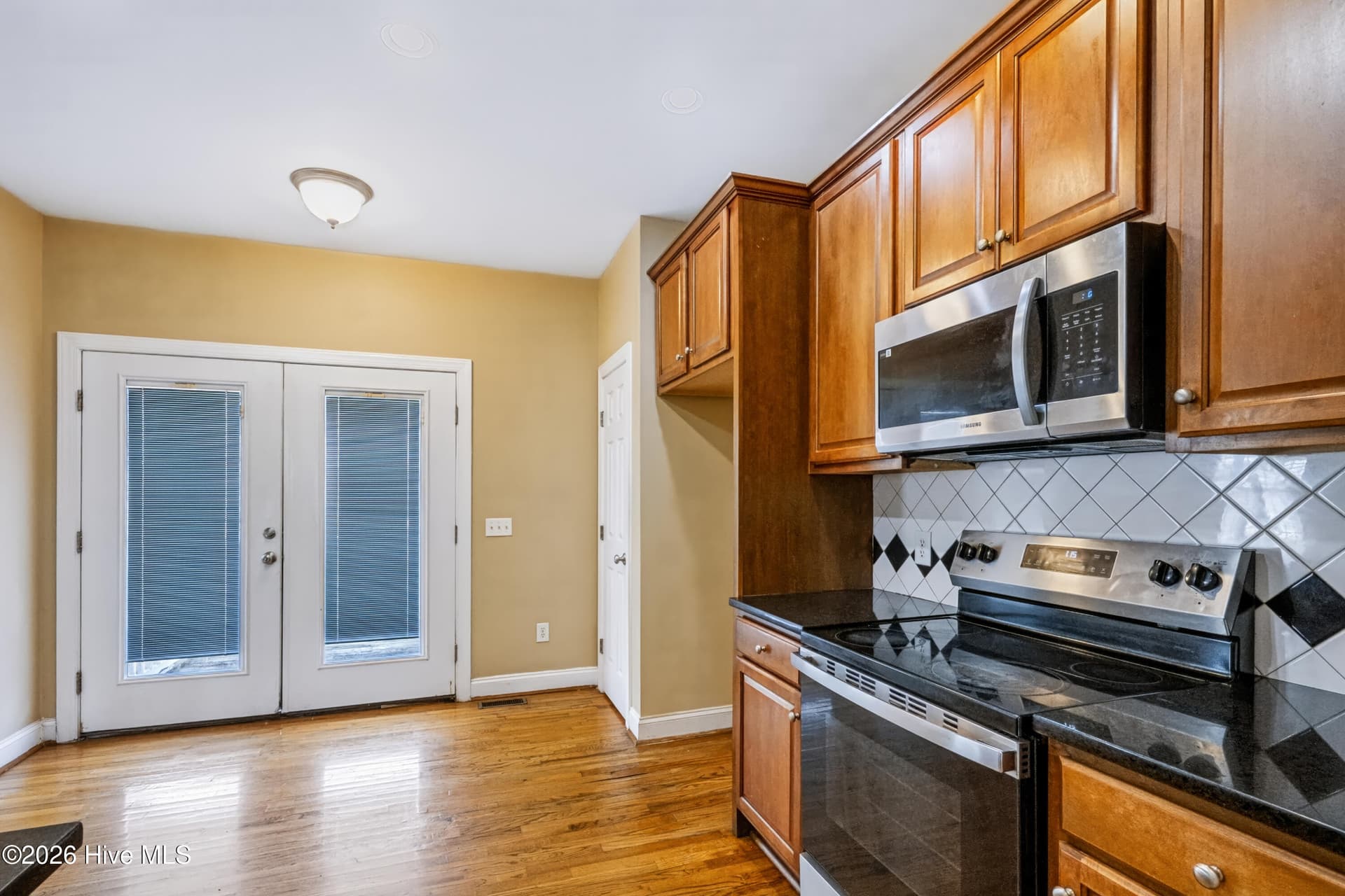 400 Cedar Lake Lane, Clinton, NC 28328