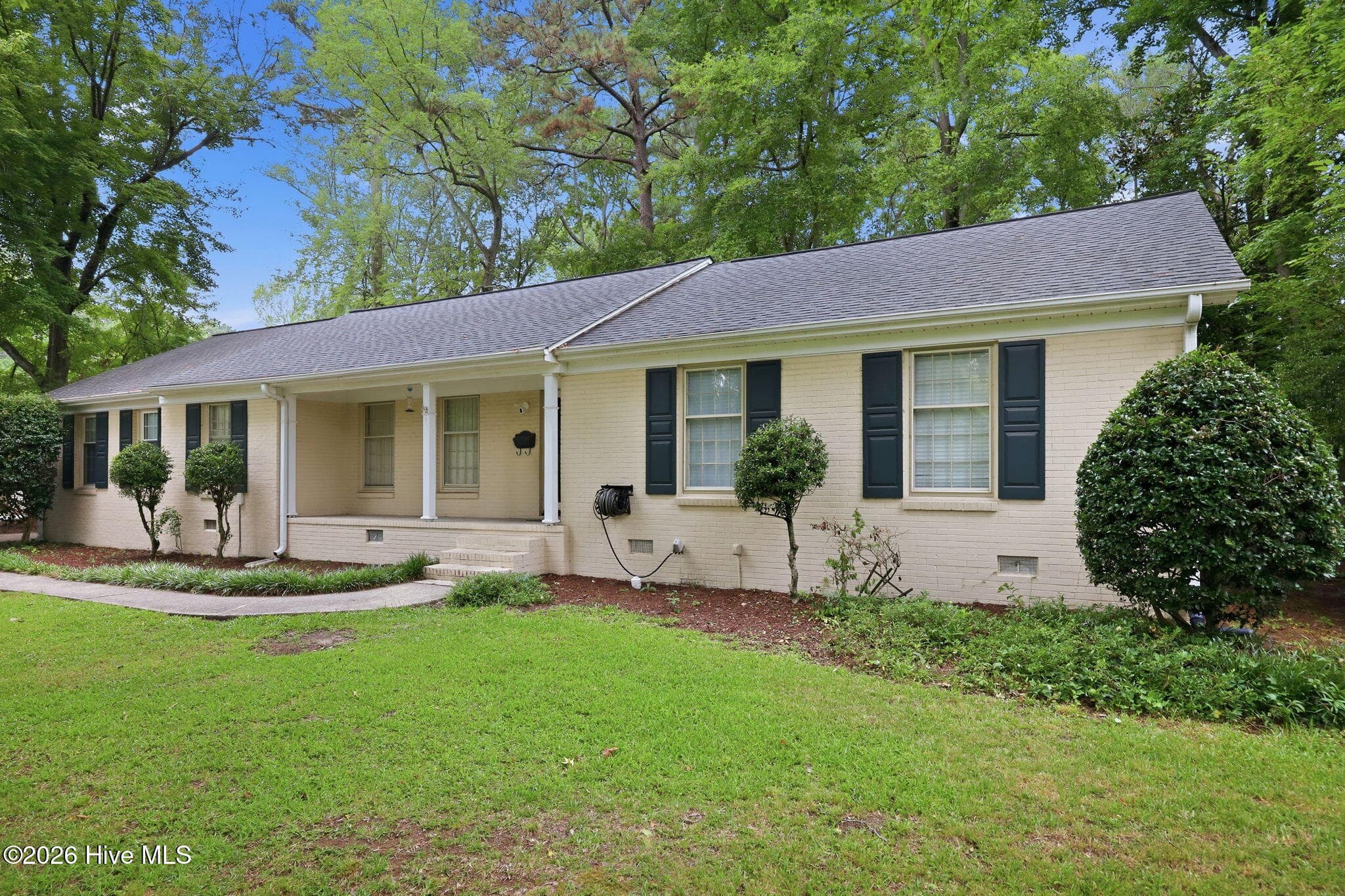 Single Family Residence at 103 Greenwood Drive, Greenville, NC 27834, photo 2 of 41