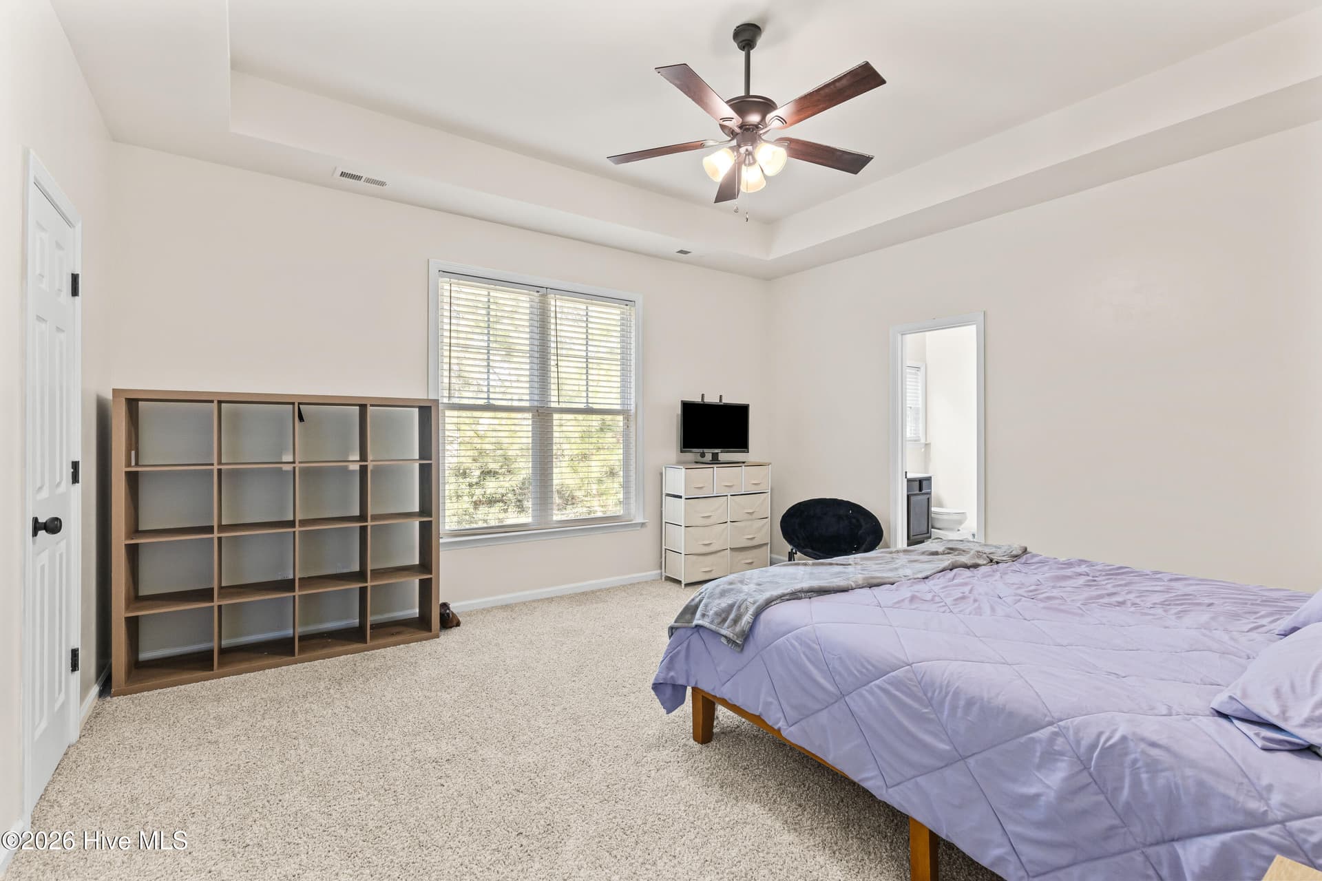 Single Family Residence at 125 Stone Gate, Jacksonville, NC 28546, photo 7 of 23