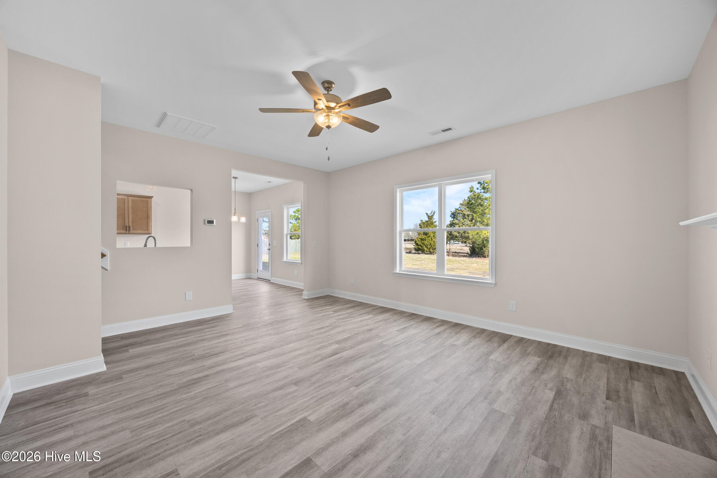 Single Family Residence at 105 Dallas Drive, Beulaville, NC 28518, photo 13 of 43