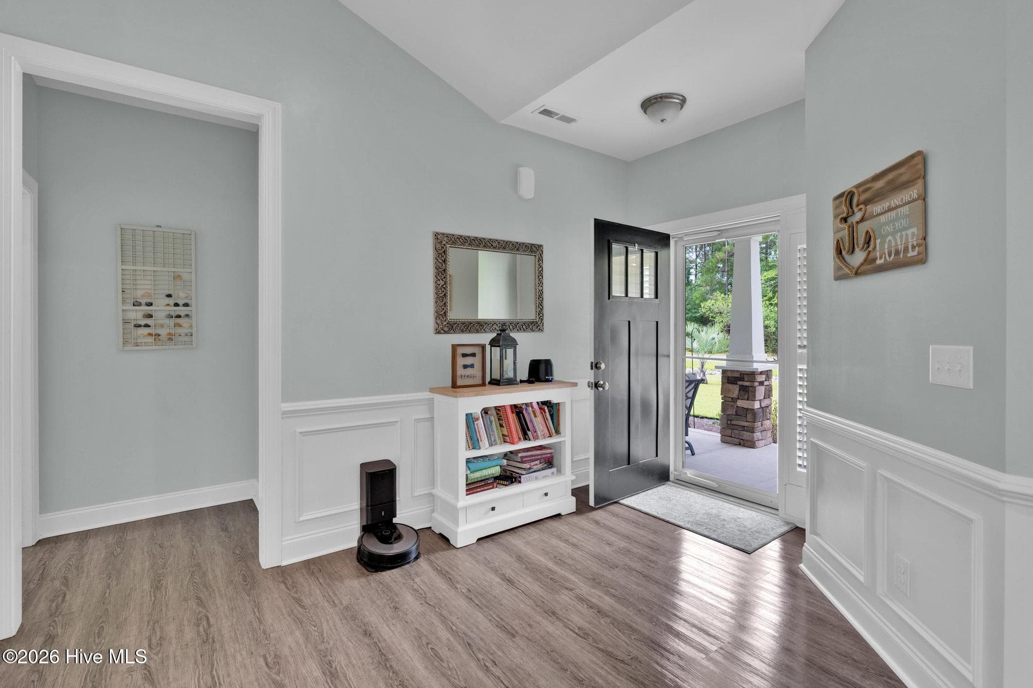 Single Family Residence at 693 Dan Owen Drive, Hampstead, NC 28443, photo 11 of 53