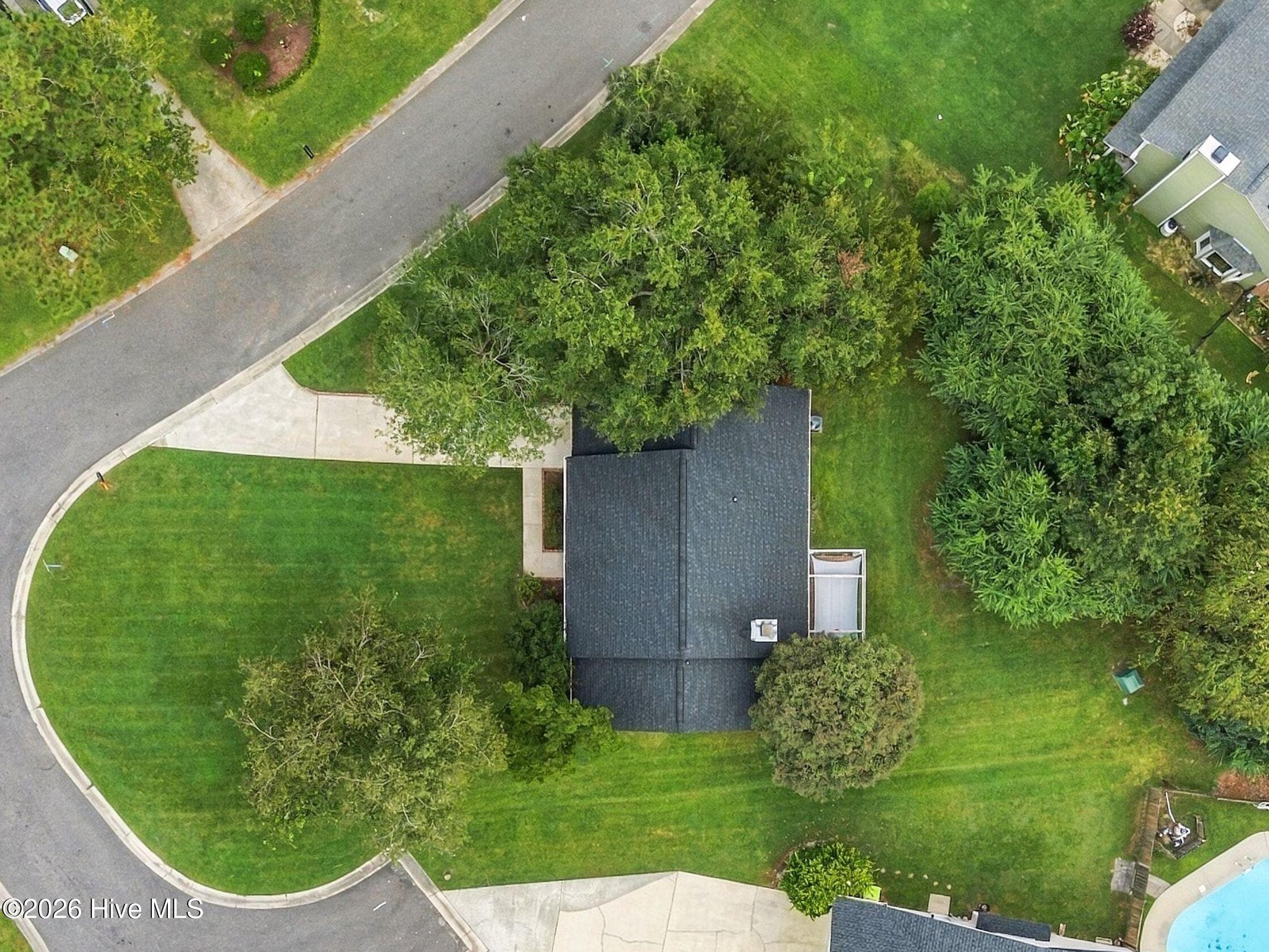 Single Family Residence at 2704 Manor Court, Wilmington, NC 28405, photo 33 of 51