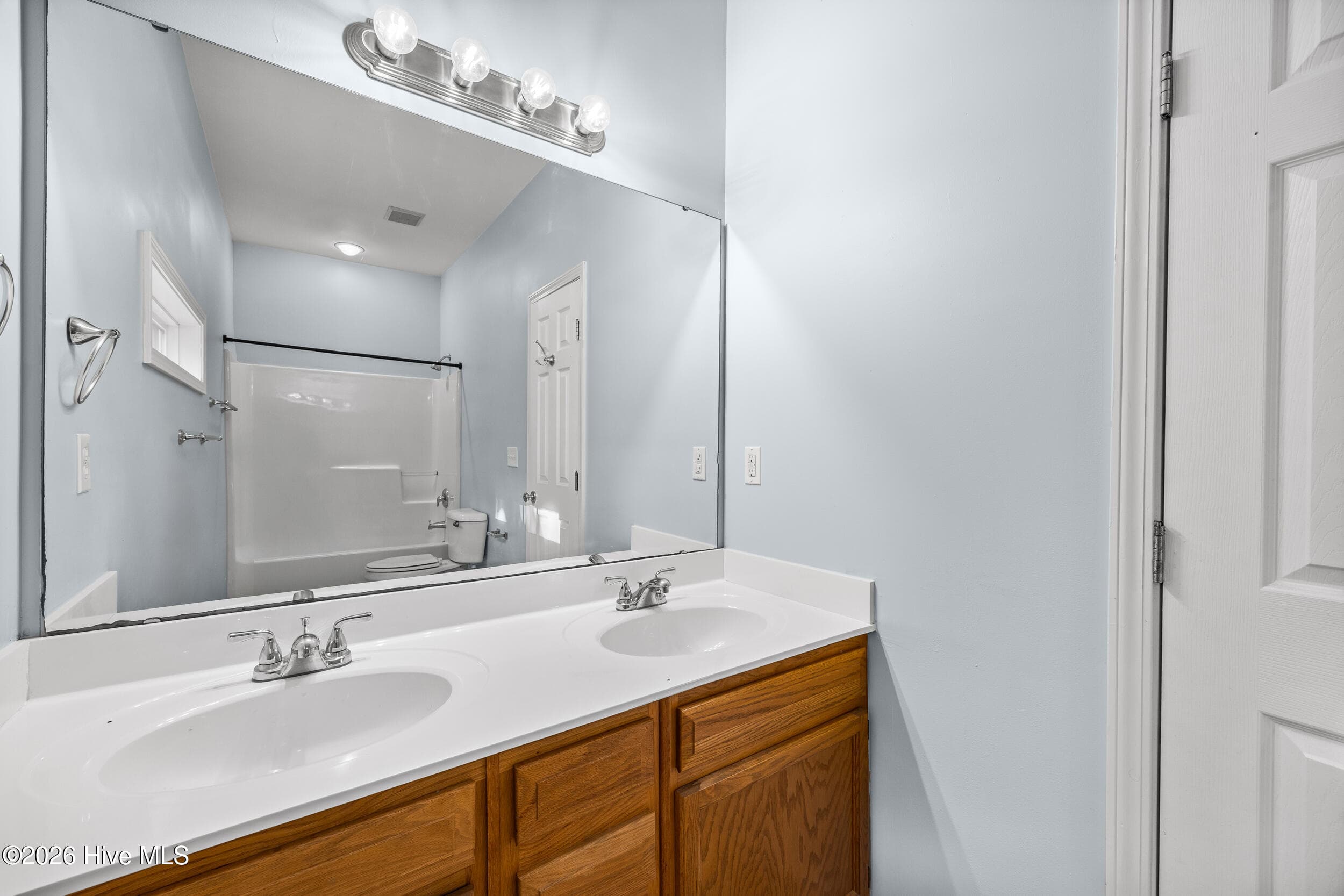 Primary bathroom - 537 Bonham Avenue, Wilmington, NC 28403