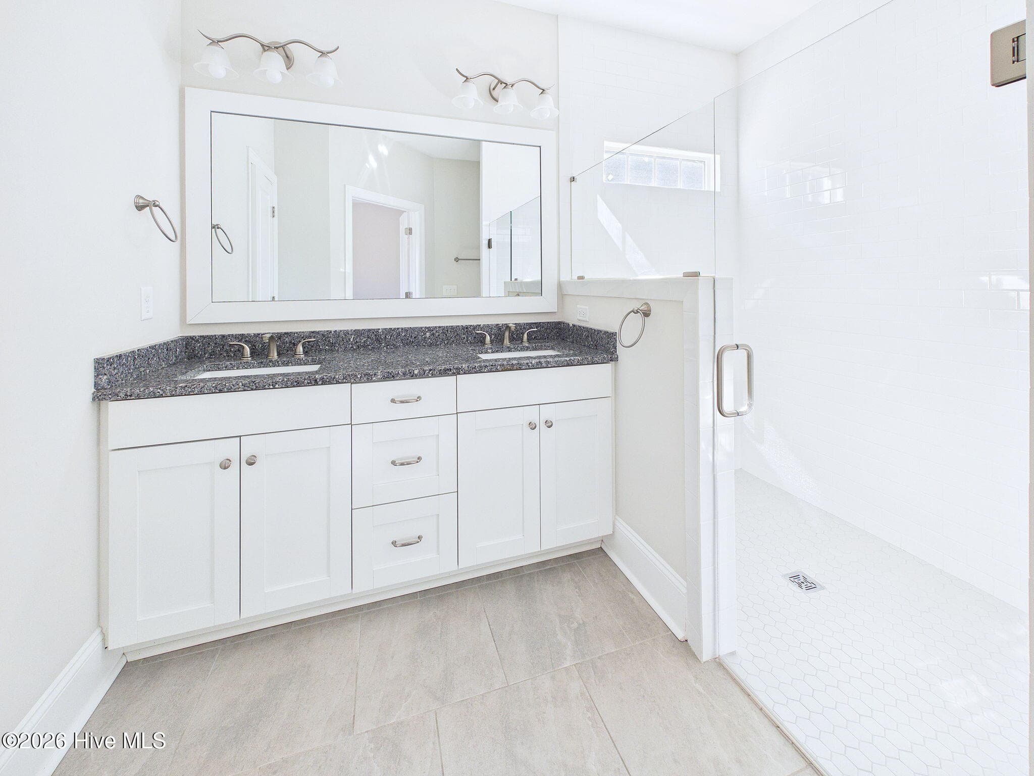 Single Family Residence at 2436 Lakeside Circle, Wilmington, NC 28401, photo 27 of 56