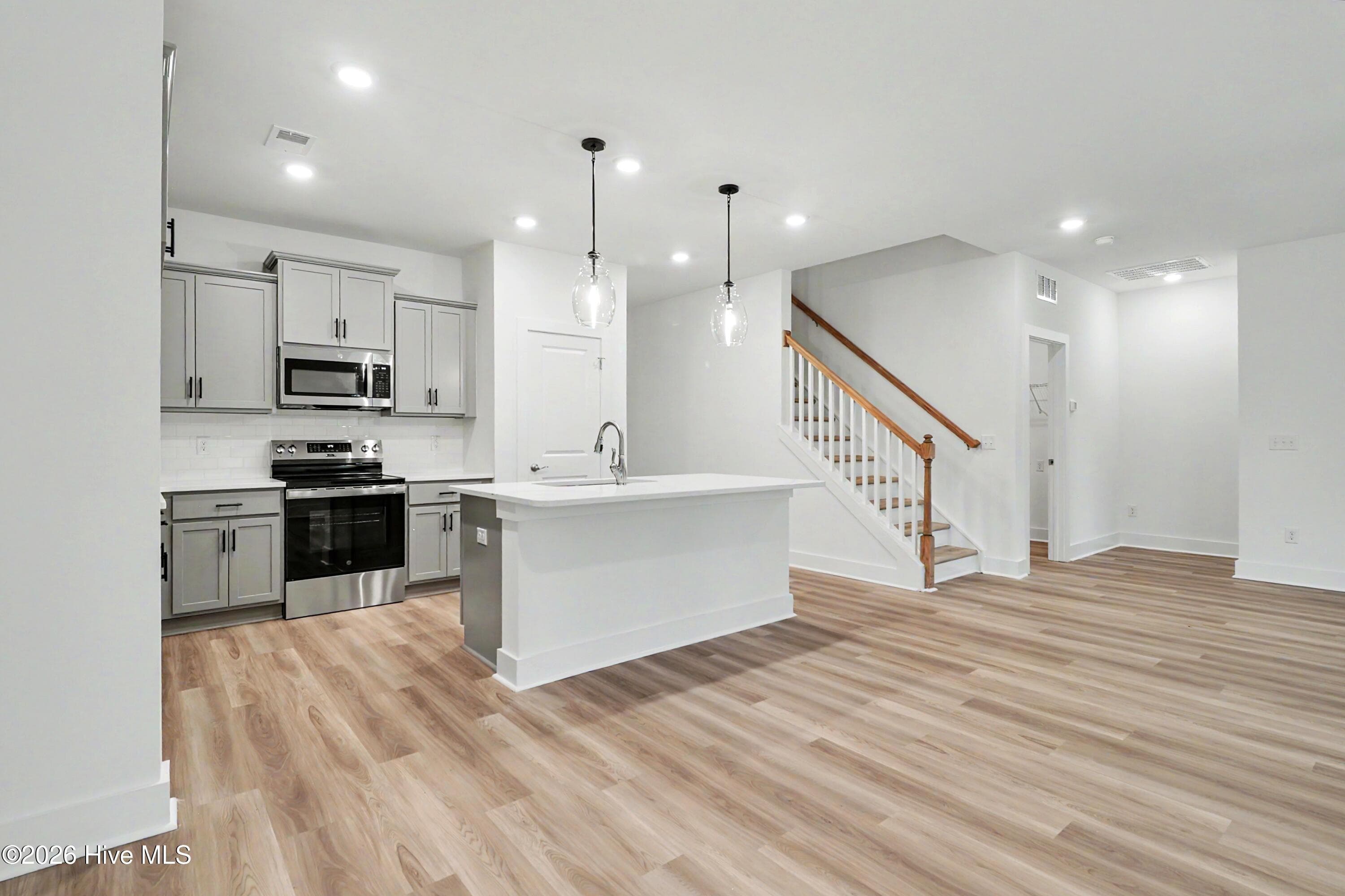 Single Family Residence at 2108 Cregan Cove SW (Lot 2), Ocean Isle Beach, NC 28469, photo 7 of 34