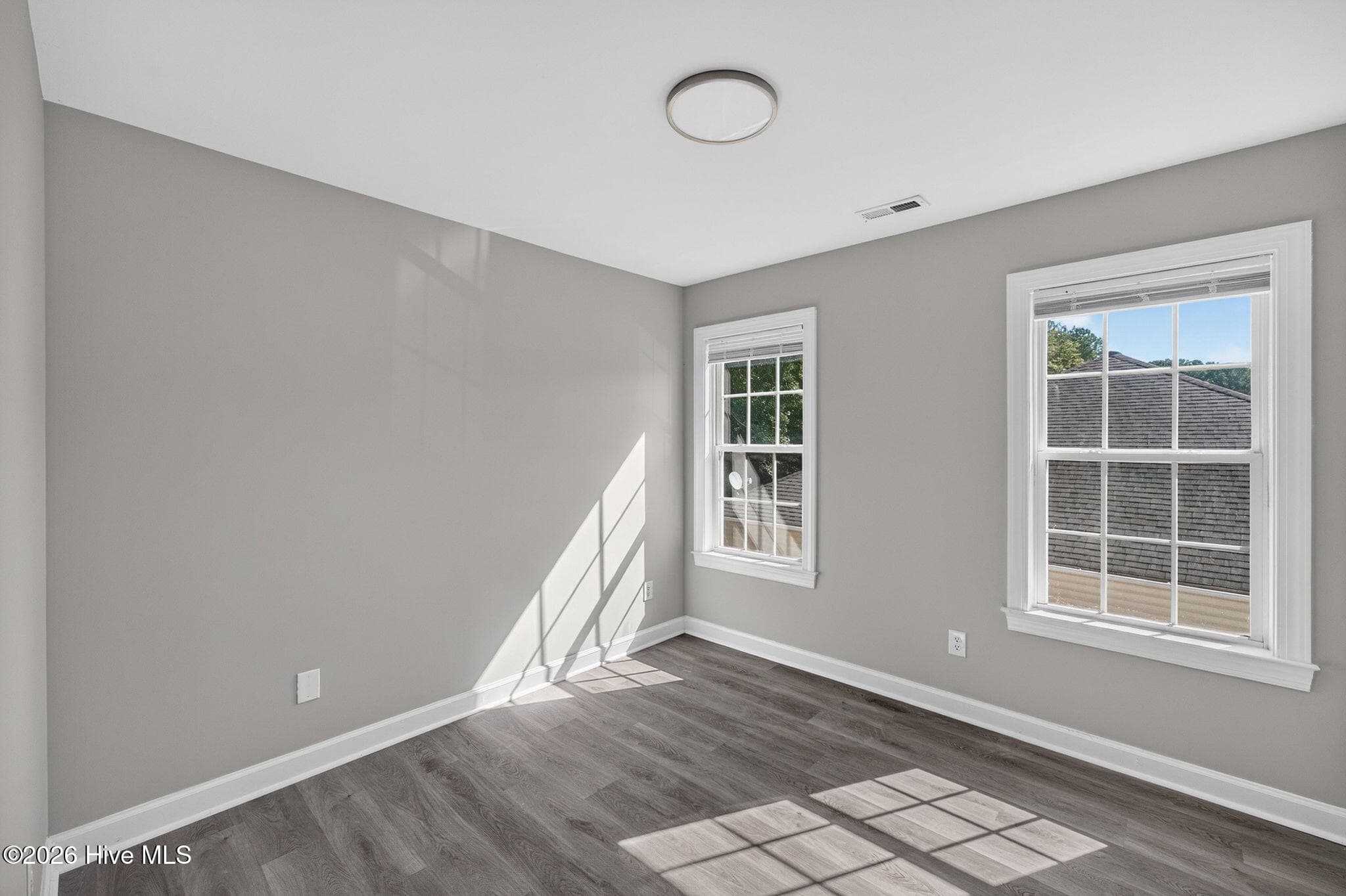Single Family Residence at 1022 Lake Norman Lane, Leland, NC 28451, photo 26 of 36