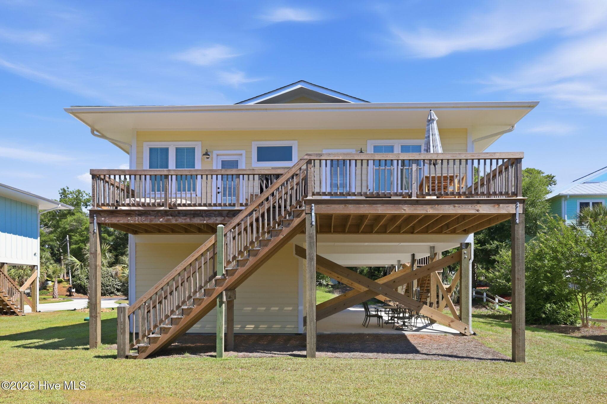Single Family Residence at 7205 Sound Drive, Emerald Isle, NC 28594, photo 37 of 47