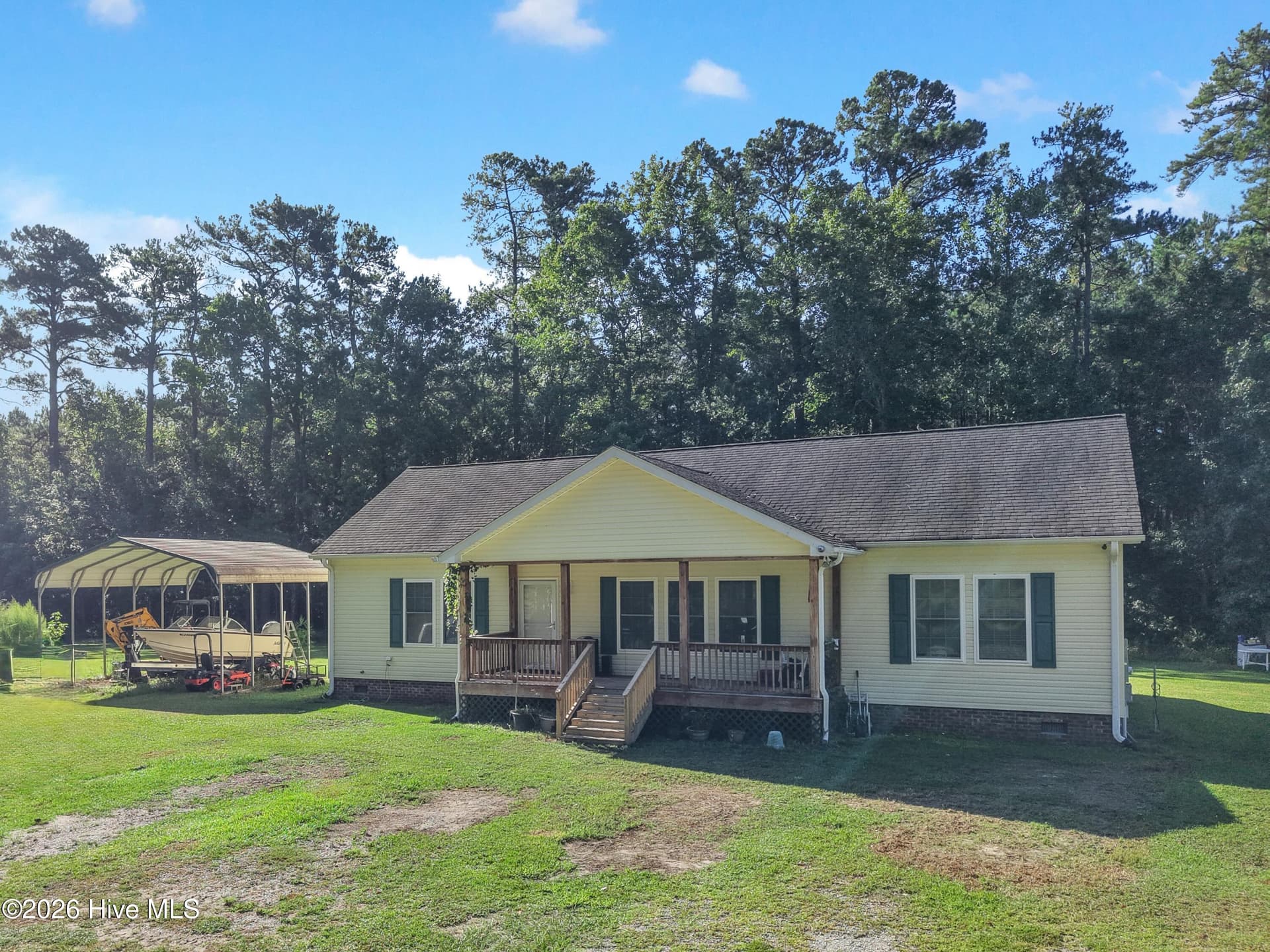 Single Family Residence at 5521 Rl Lewis Lane SE, Bolivia, NC 28422, photo 3 of 48