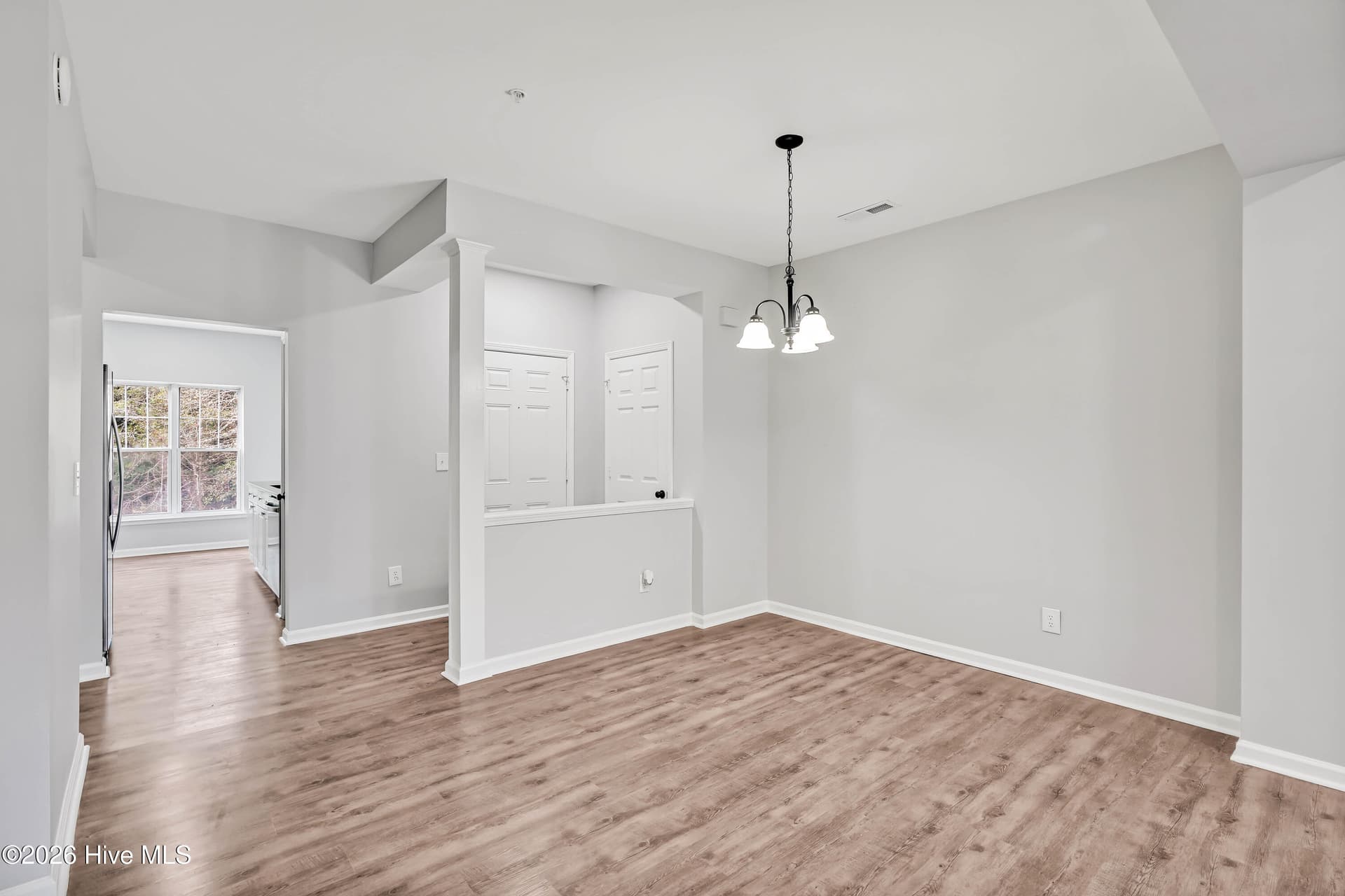 Condominium at 4519 Sagedale Drive Unit 203, Wilmington, NC 28405, photo 10 of 33