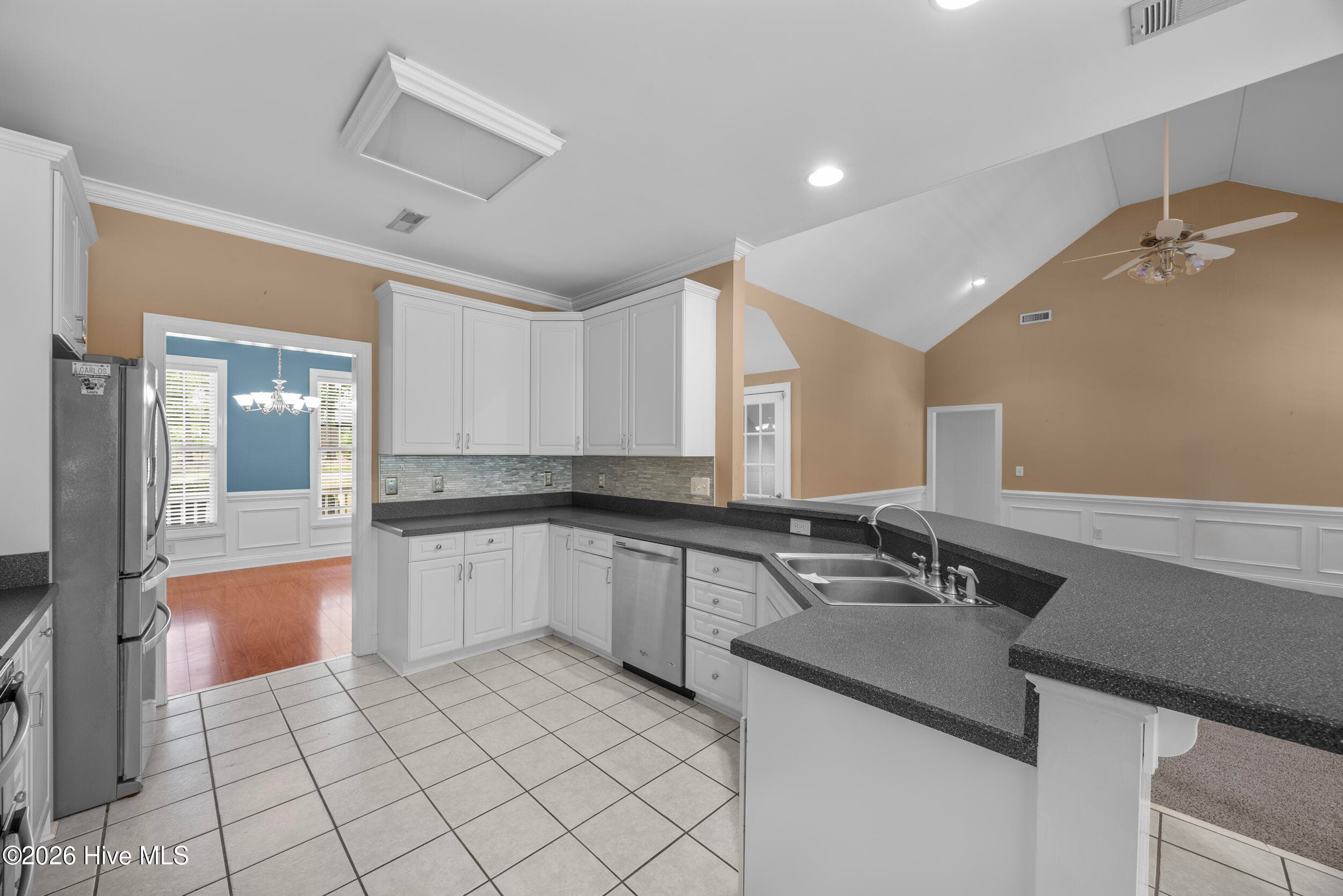 Single Family Residence at 638 Ravenswood Road, Hampstead, NC 28443, photo 19 of 100