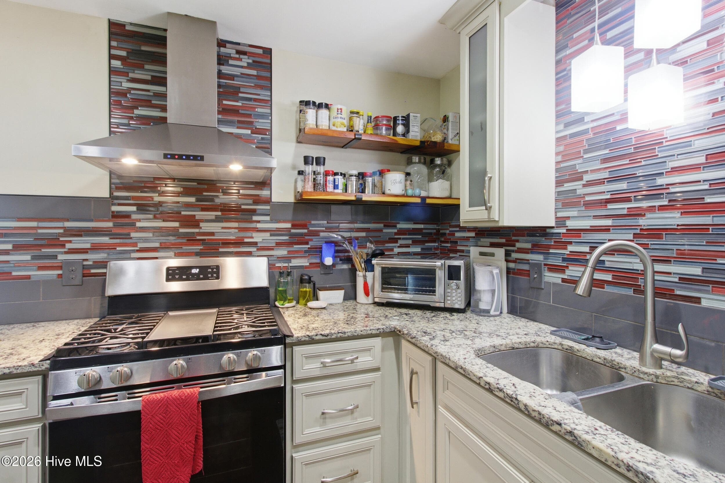 Kitchen - 701 Plantation Drive, New Bern, NC 28562