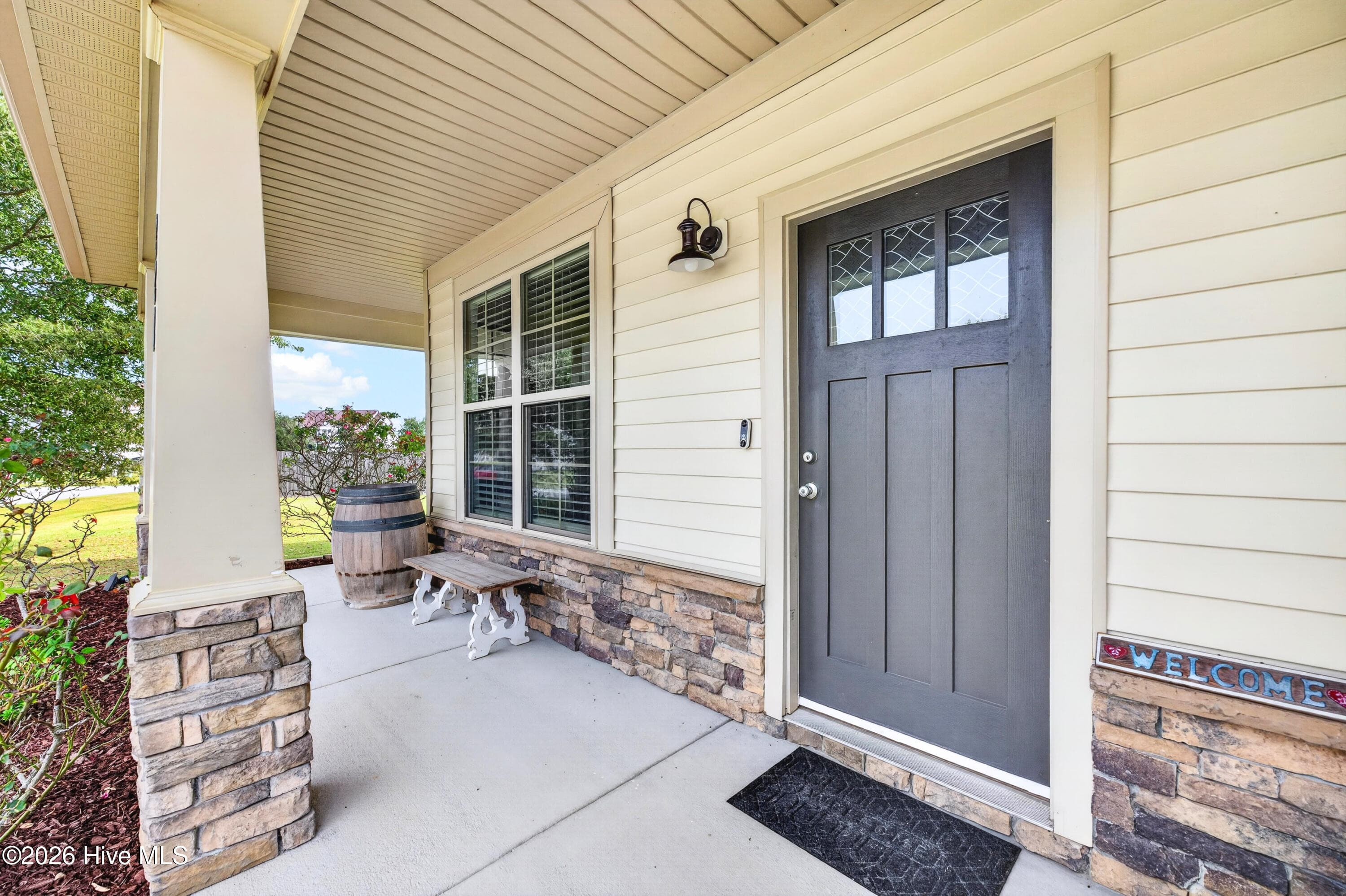 Single Family Residence at 221 River Winding Road, Jacksonville, NC 28540, photo 4 of 41