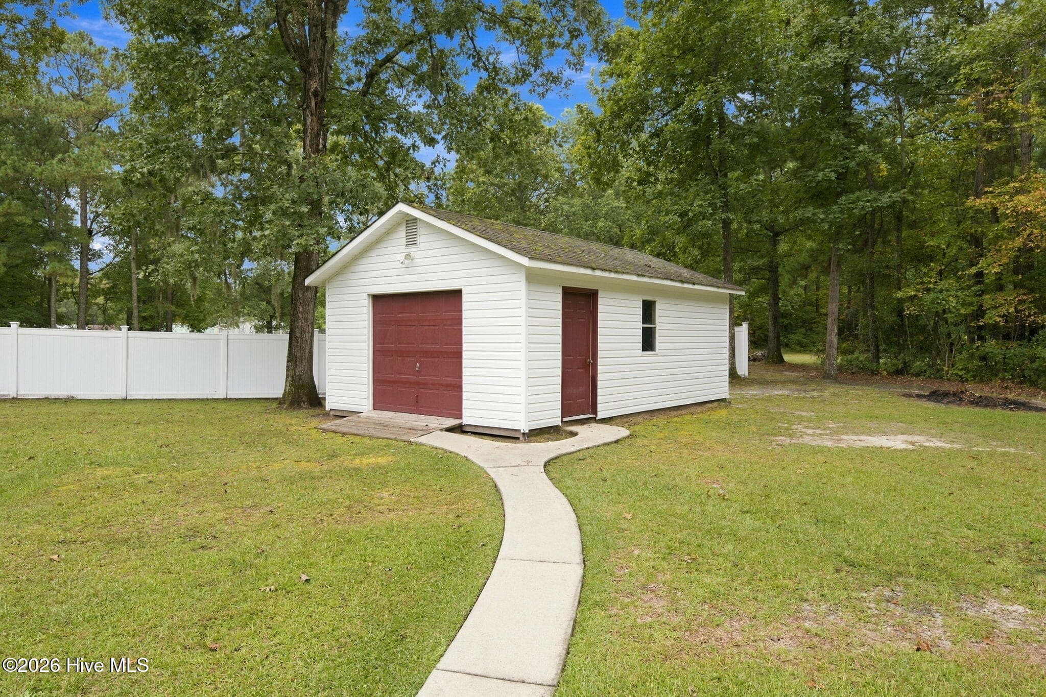 Single Family Residence at 900 Perrytown Road, New Bern, NC 28562, photo 82 of 84
