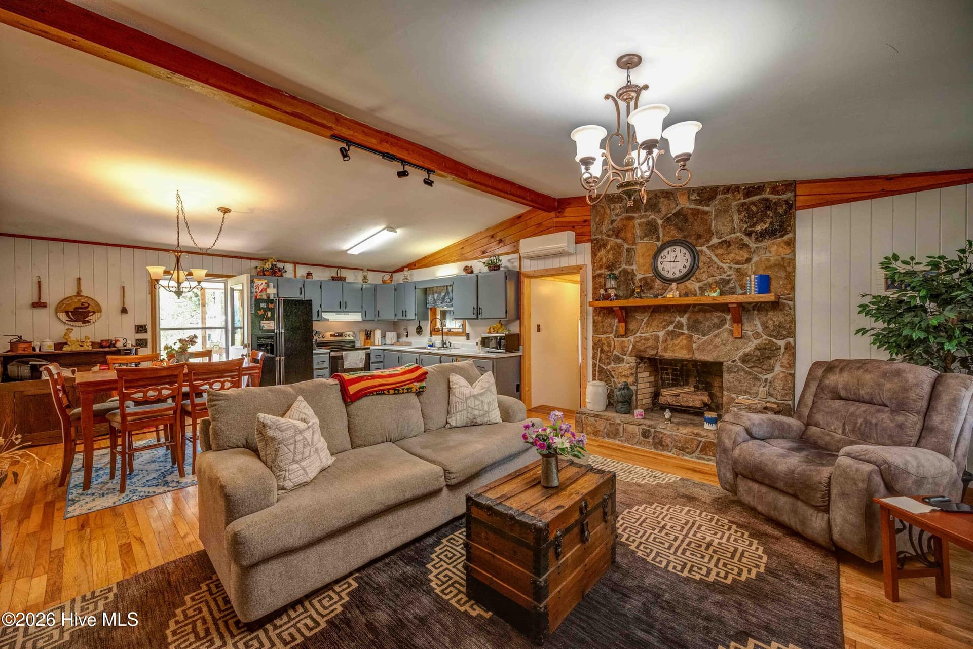 94 West Memorial Drive, Andrews, NC 28901