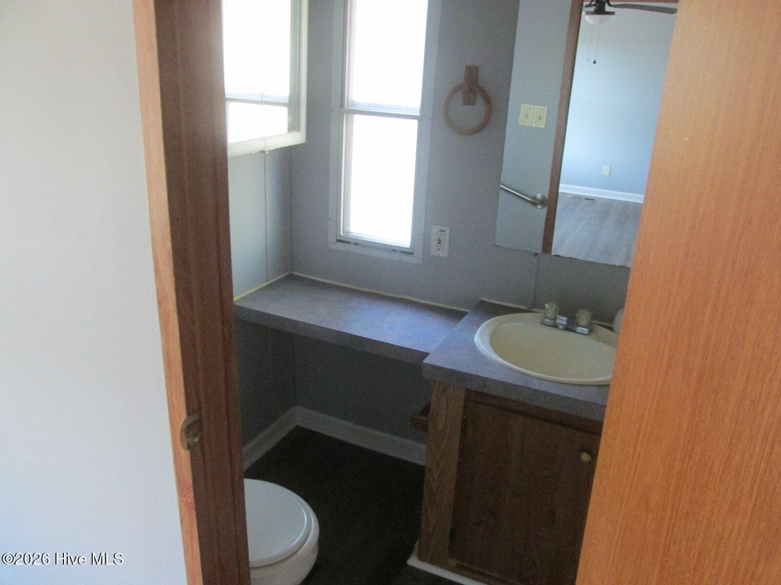 Manufactured Home at 1934 Creswell Place SW, Supply, NC 28462, photo 14 of 17