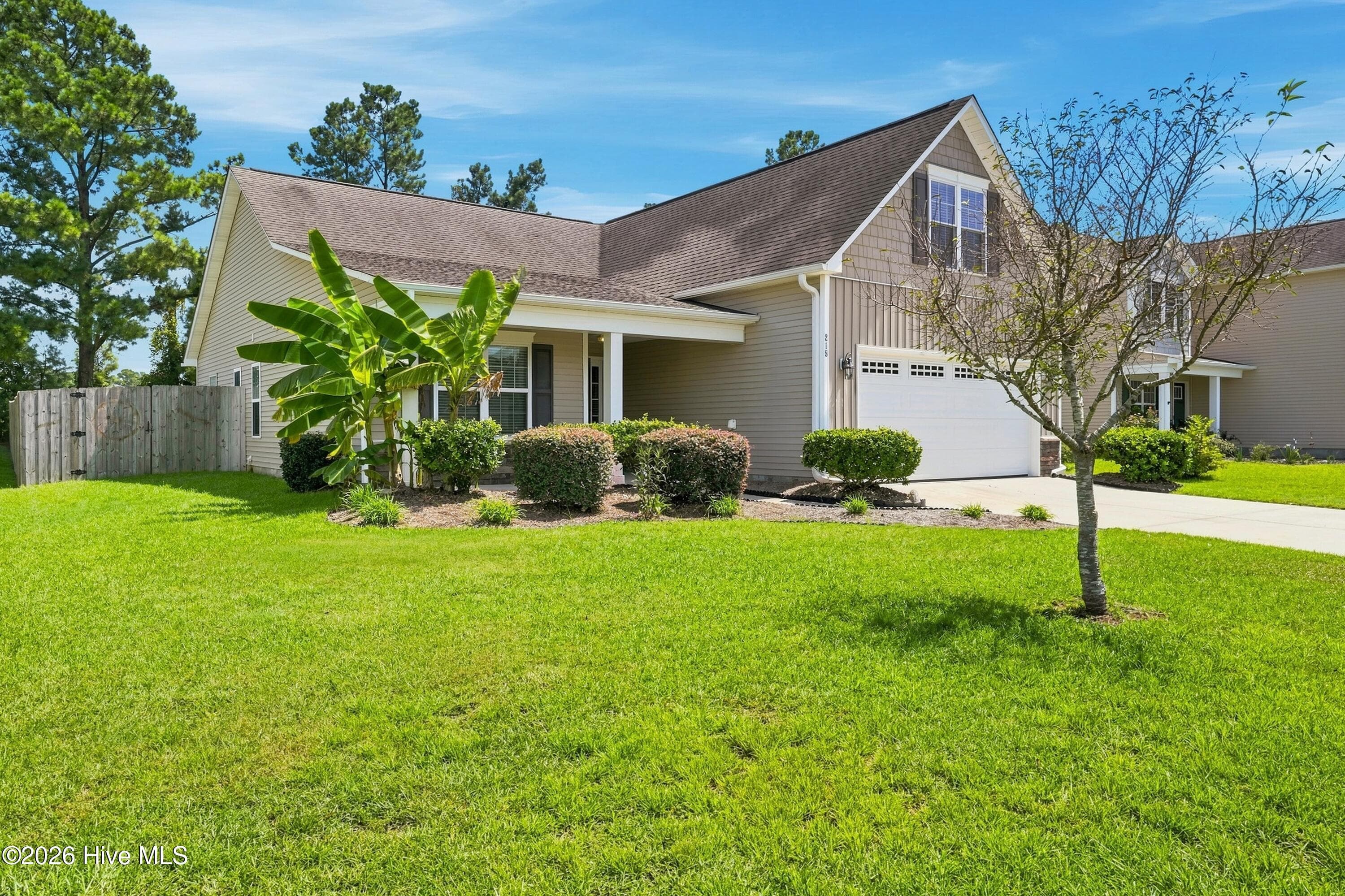 Single Family Residence at 215 Preswick Drive, Rocky Point, NC 28457, photo 3 of 42