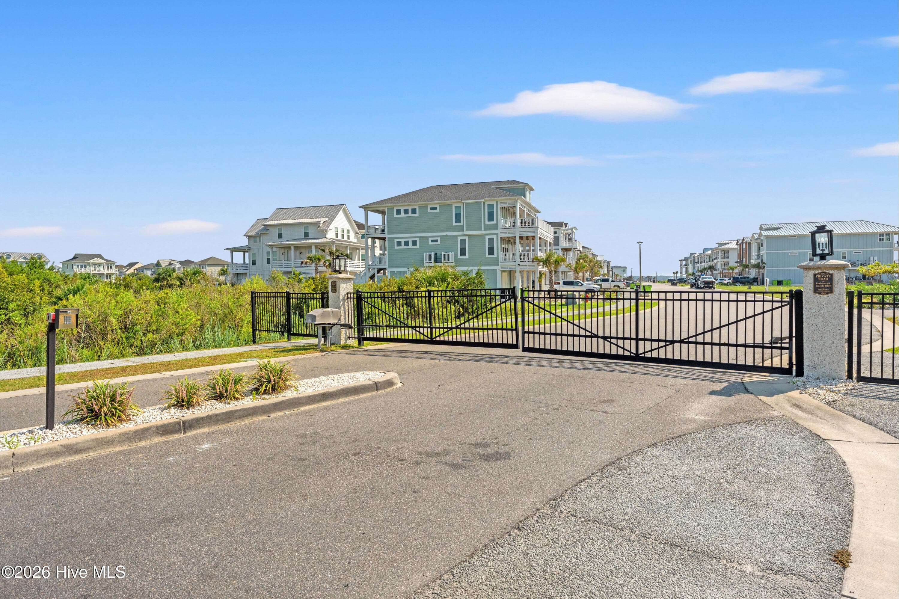 Single Family Residence at 17 Grand View Drive, Ocean Isle Beach, NC 28469, photo 22 of 25