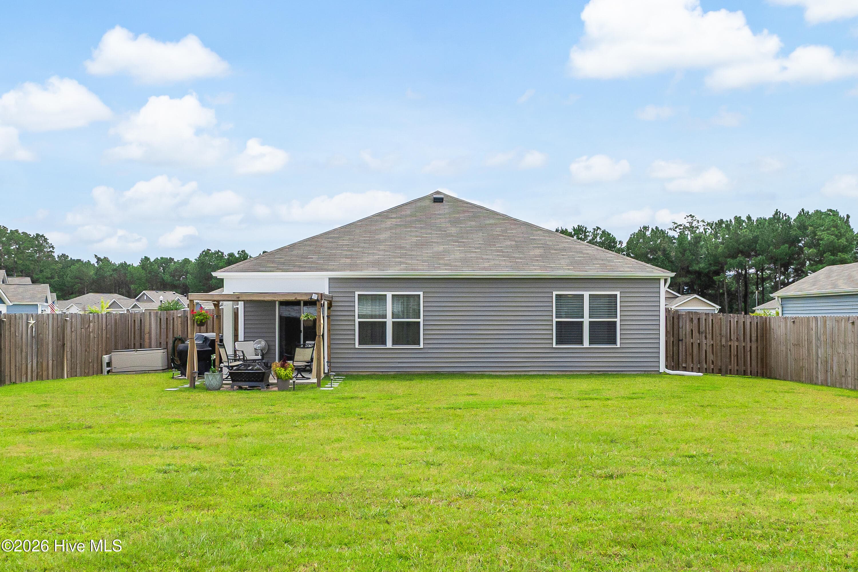 Single Family Residence at 181 Murrelet Court NE, Bolivia, NC 28422, photo 37 of 45