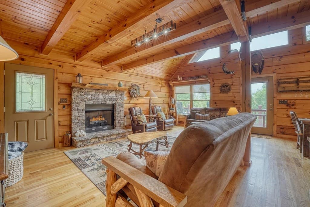 Residential at 145 Skyview Drive, Murphy, NC 28906, photo 6 of 40