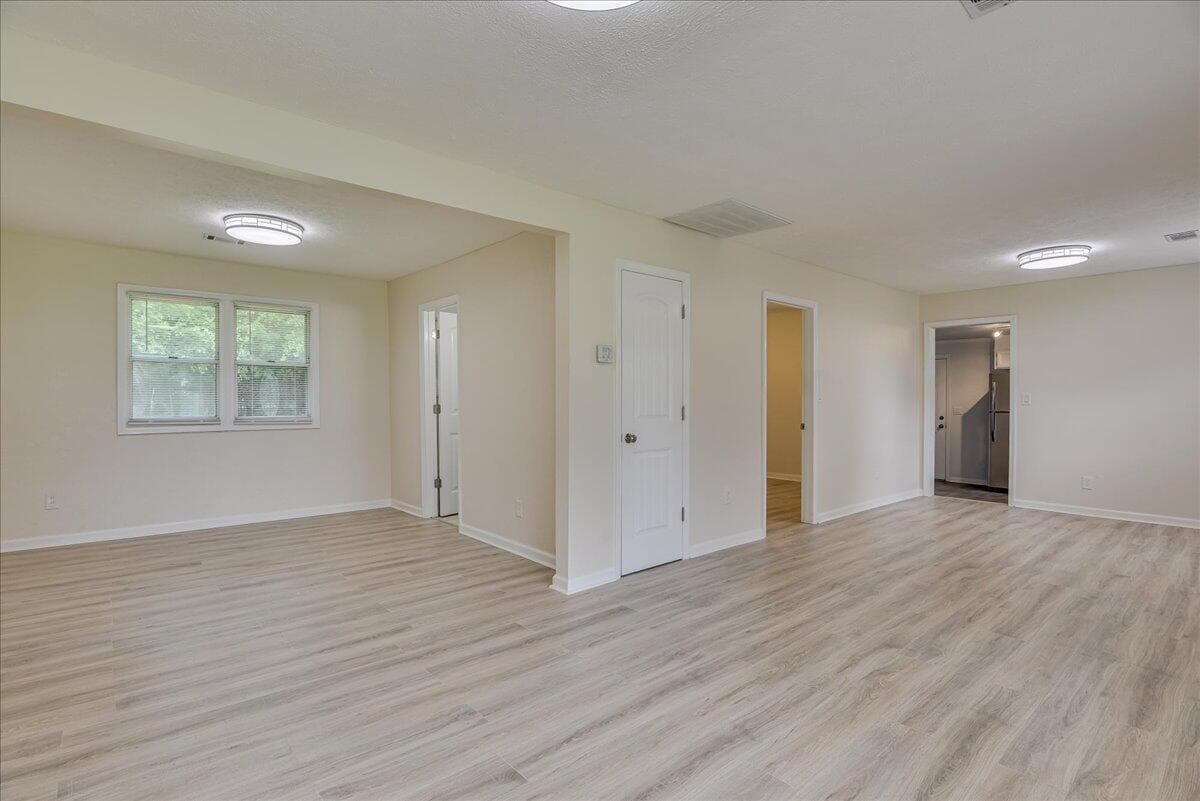 Single Family Residence at 3113 Bell Drive, Augusta, GA 30906, photo 5 of 23
