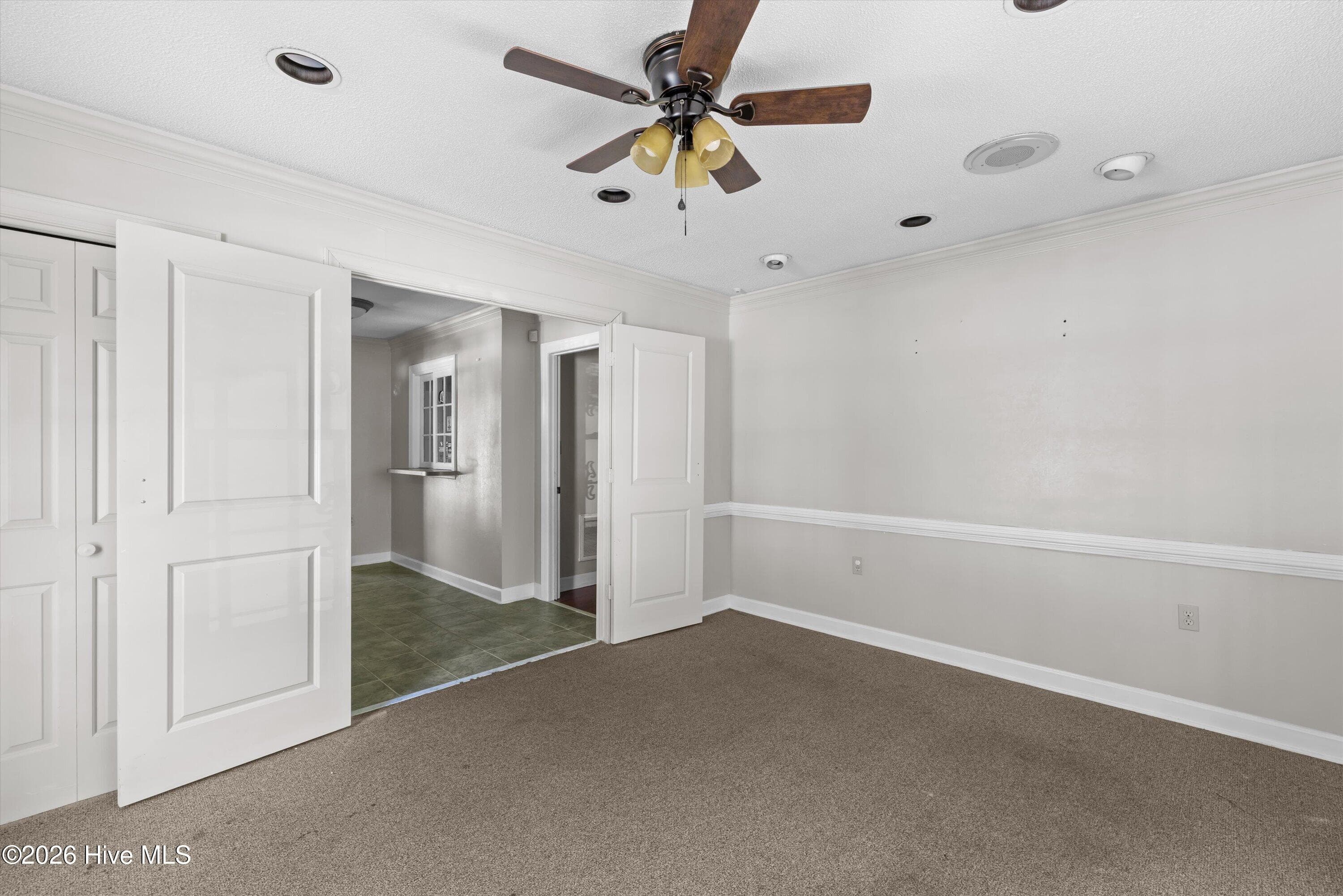 Commercial Sale at 2320 Wrightsboro Road, Augusta, GA 30904, photo 10 of 39