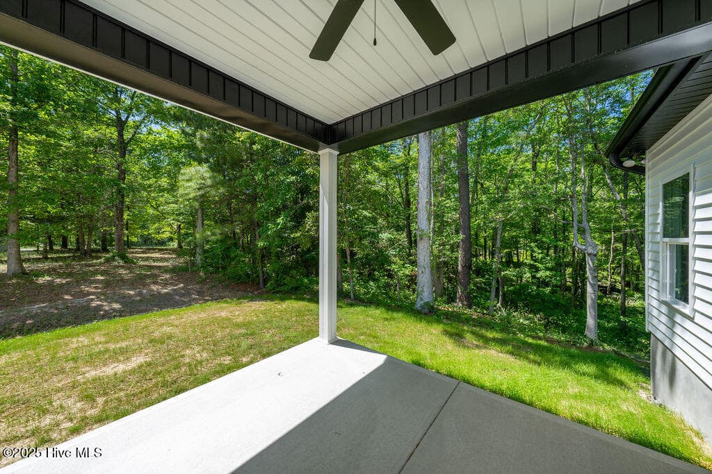 Single Family Residence at 485 N Wild Rice Drive SW, Supply, NC 28462, photo 12 of 68