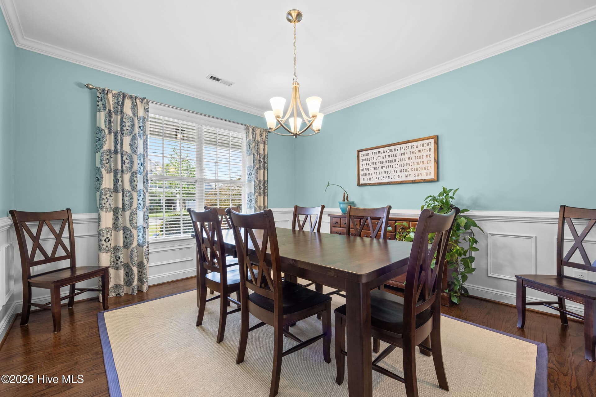 Single Family Residence at 7061 Forest Bend Lane, Wilmington, NC 28411, photo 11 of 67