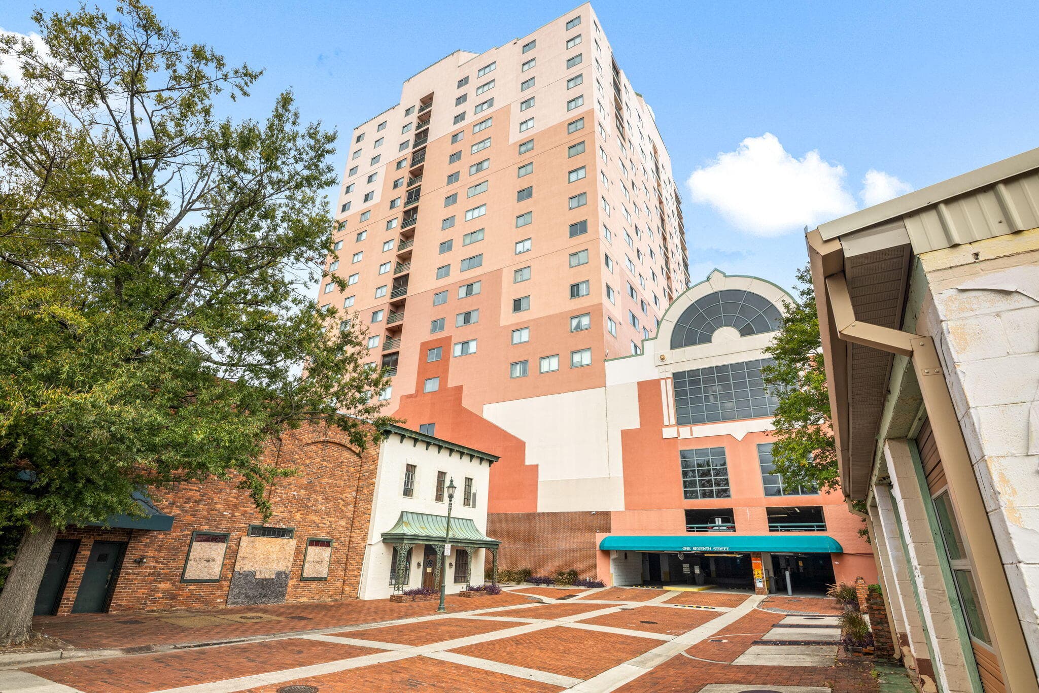 Condominium at 1 7th Street 805, Augusta, GA 30901, photo 8 of 66