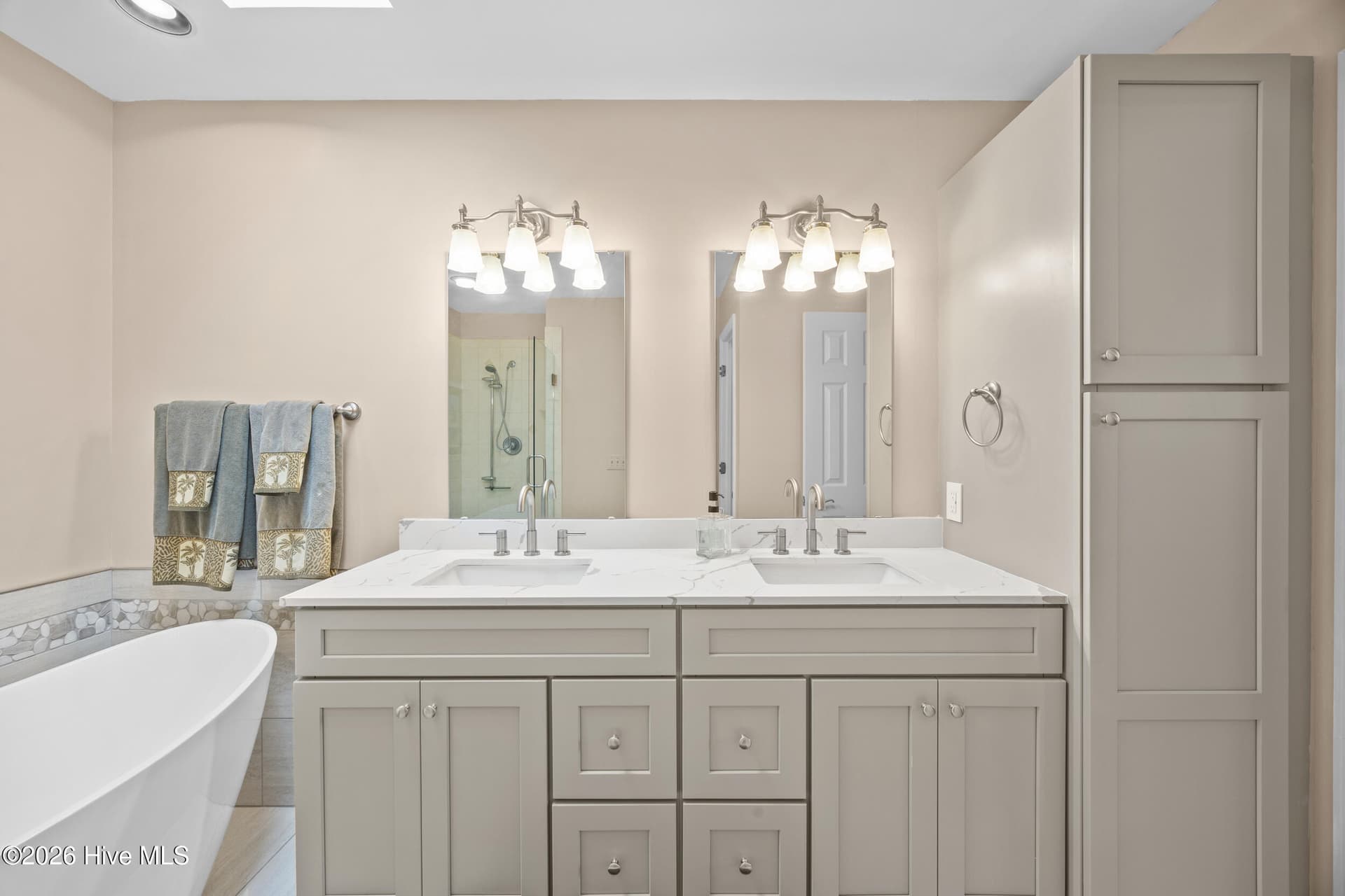 Single Family Residence at 3233 Red Berry Drive, Wilmington, NC 28409, photo 28 of 46