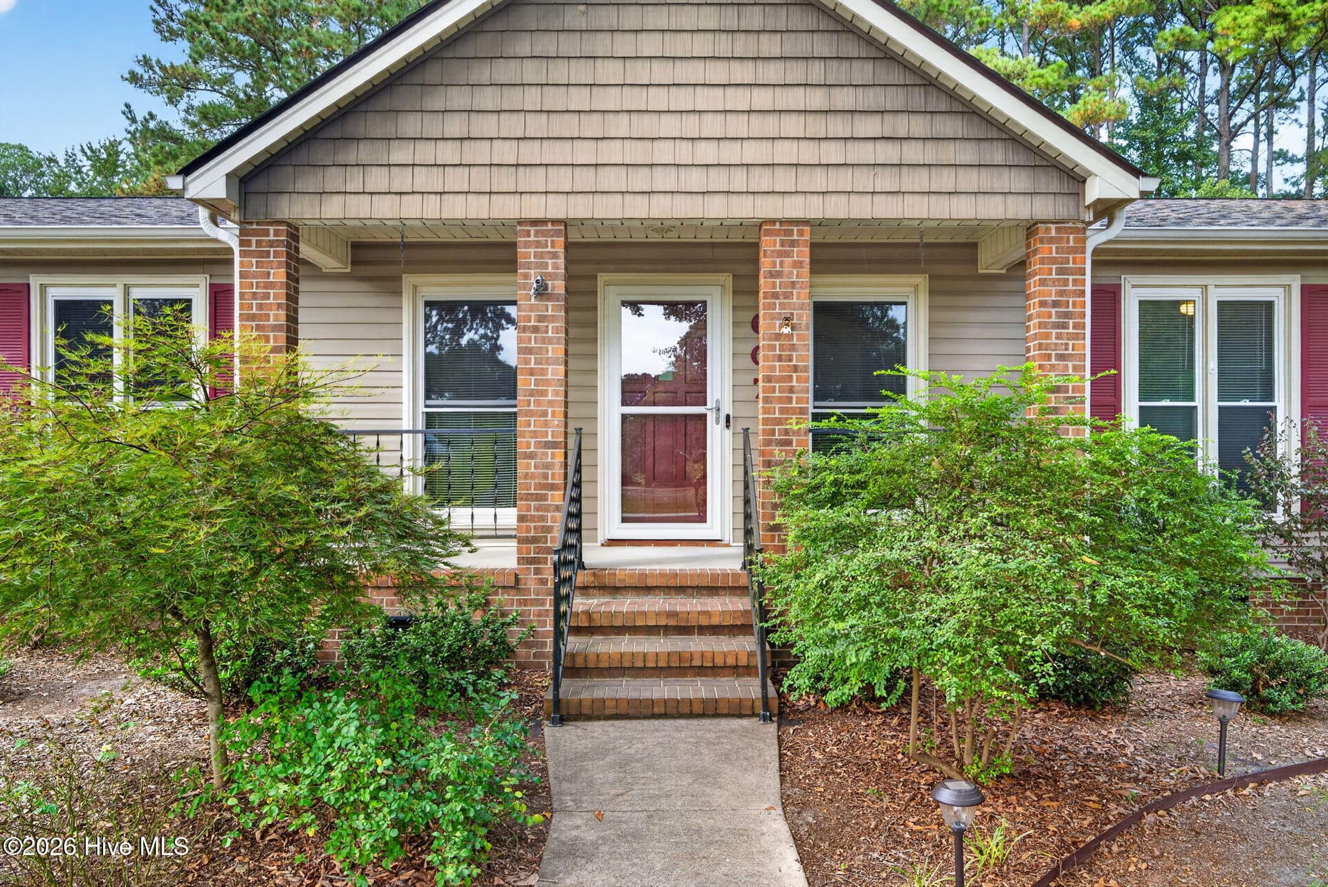 Single Family Residence at 607 Shelley Drive, Goldsboro, NC 27534, photo 3 of 49