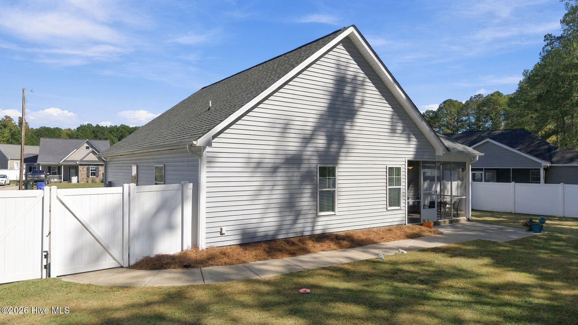 Single Family Residence at 5111 Durban Drive N, Wilson, NC 27896, photo 34 of 47