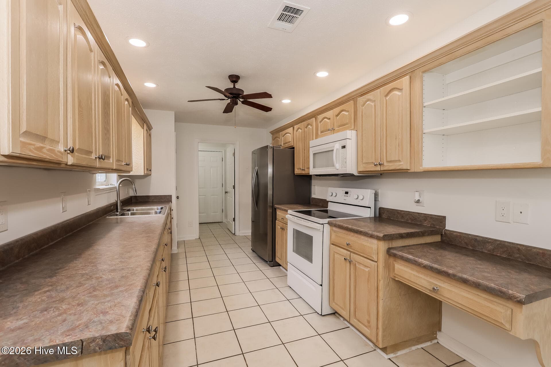 Single Family Residence at 253 Spring Oak Lane, North Augusta, SC 29841, photo 13 of 20