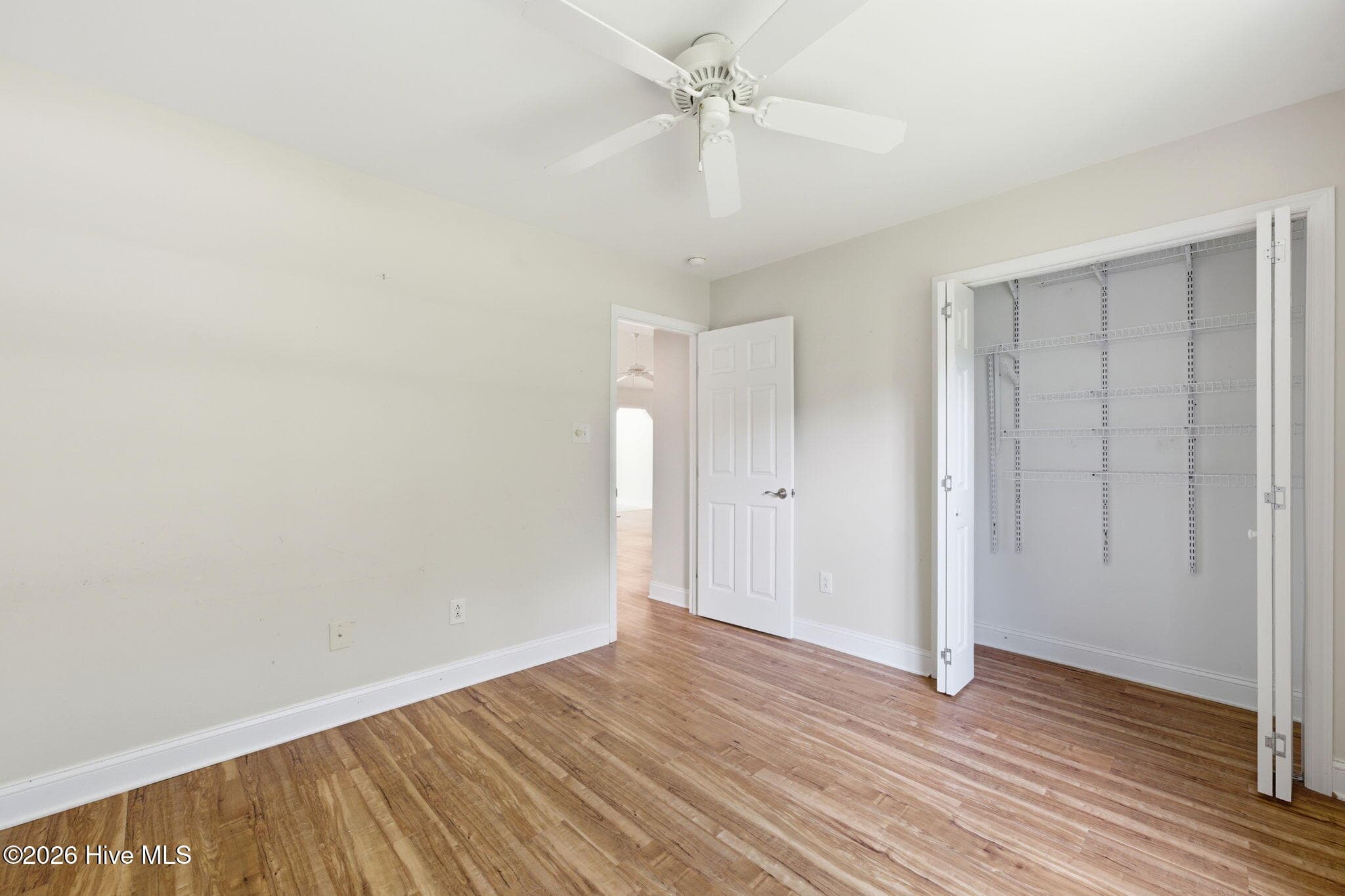Single Family Residence at 1007 Barkentine Drive, New Bern, NC 28560, photo 25 of 60