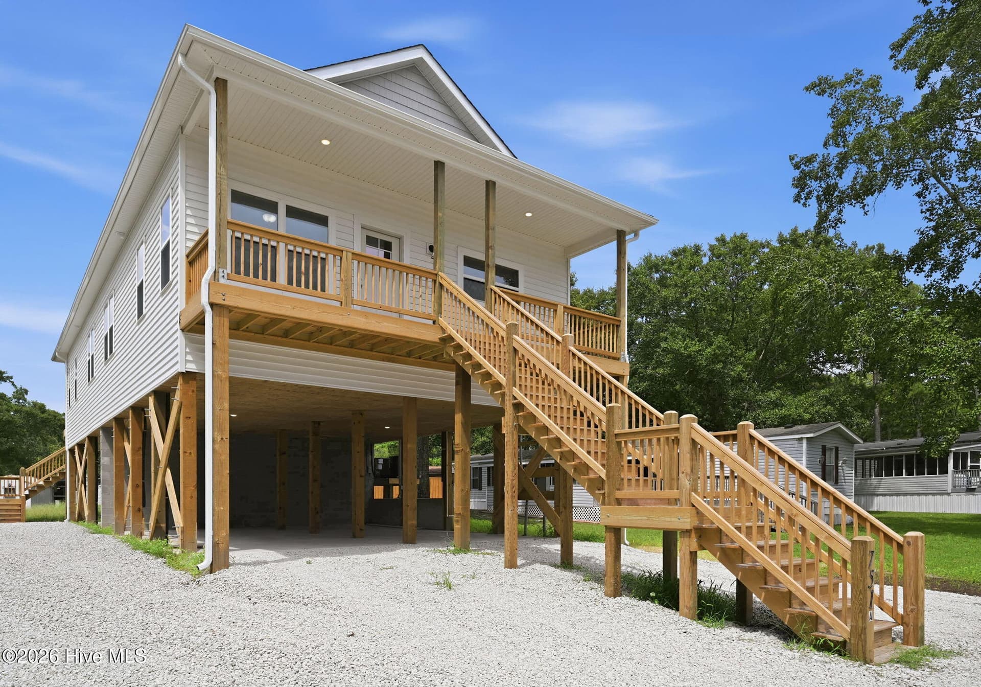 Single Family Residence at 751 Driftwood Drive, Hampstead, NC 28443, photo 2 of 52