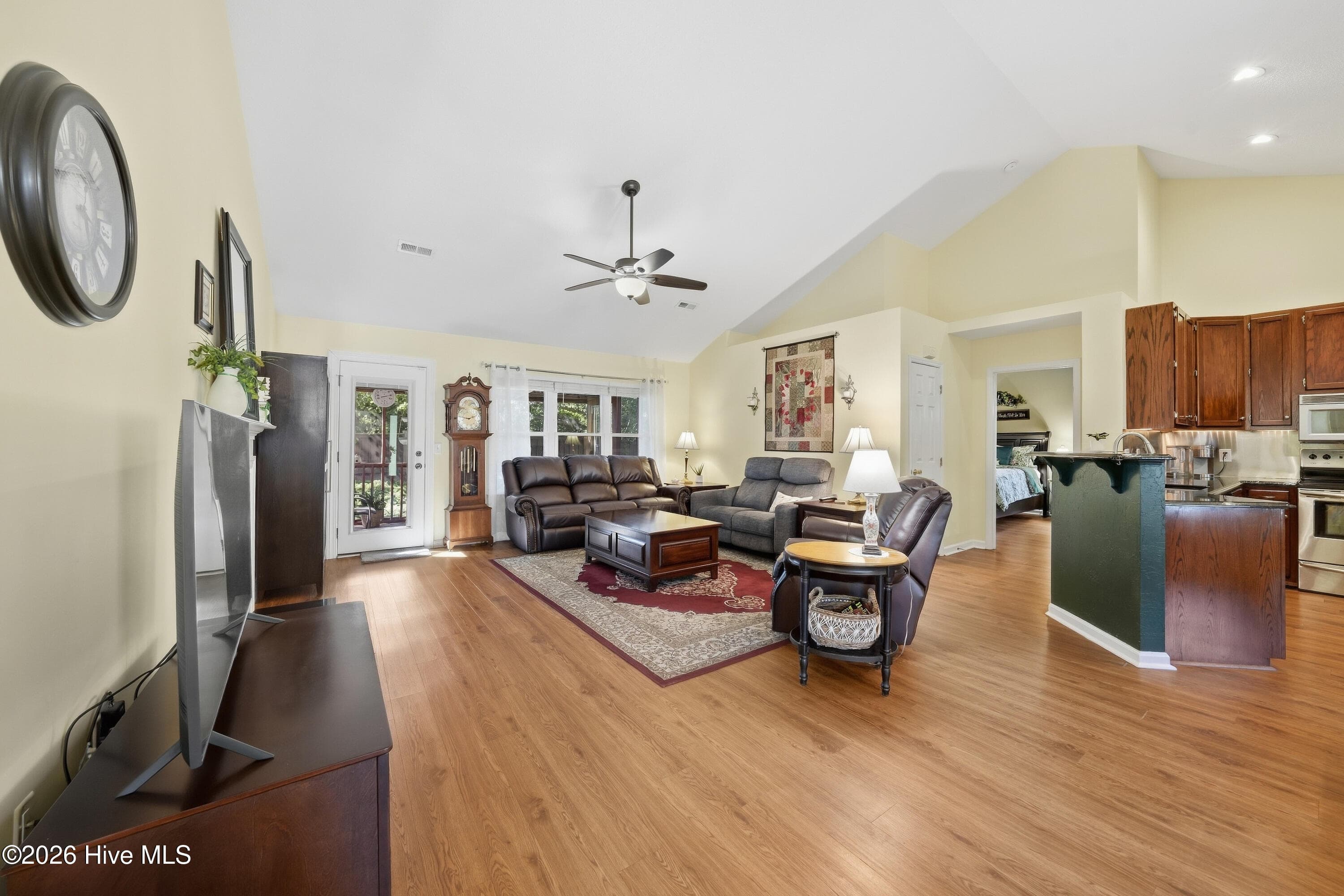 Single Family Residence at 5002 Blue Grass Court, Wilmington, NC 28409, photo 11 of 41