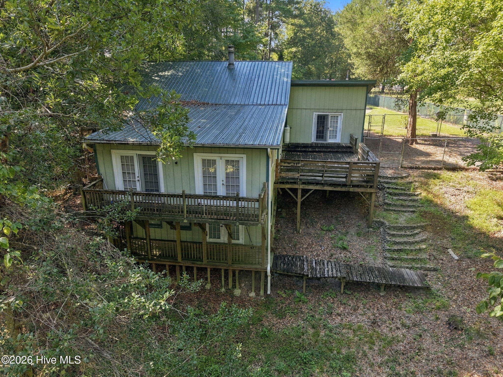 Single Family Residence at 400 Fort Hill Drive, Blounts Creek, NC 27814, photo 12 of 38