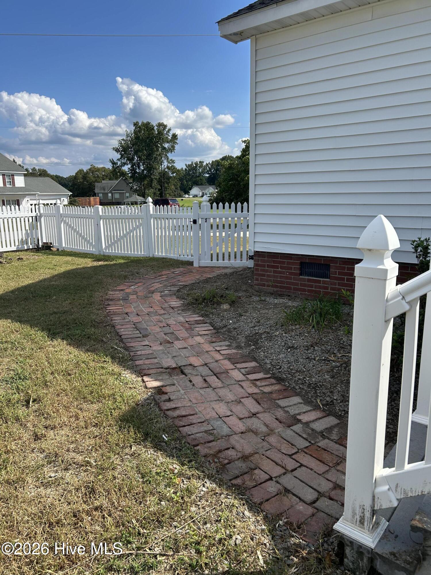 Single Family Residence at 103 Summer Wind Drive, Goldsboro, NC 27530, photo 26 of 50